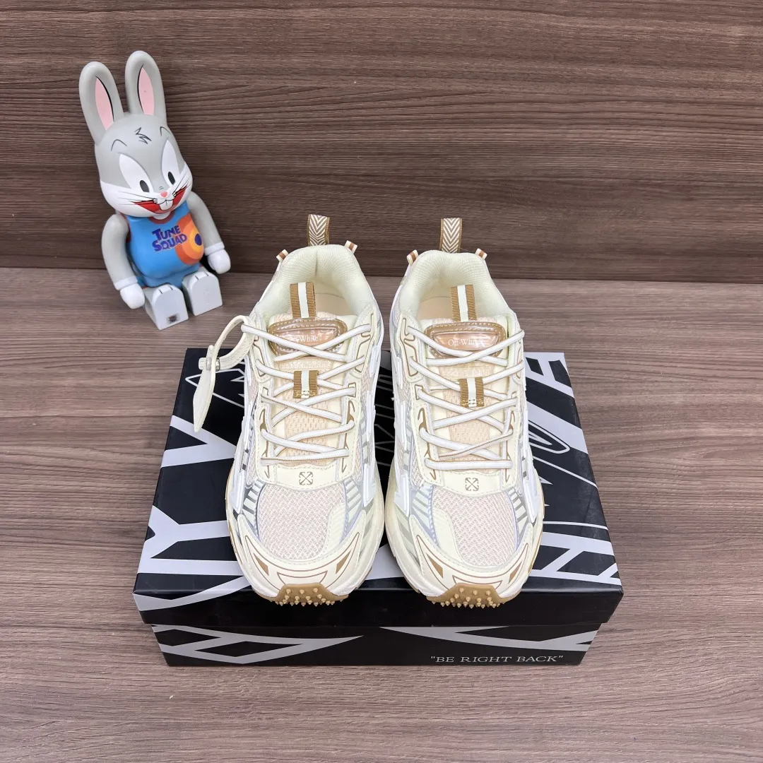 OFF-WHITE Be Right Back ピンクベージュスニーカー - 画像 (3)