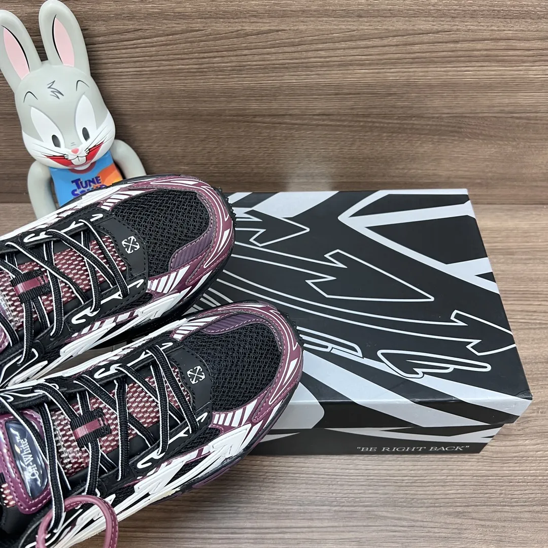 OFF-WHITE Be Right Back パープルホワイトスニーカー - 画像 (8)