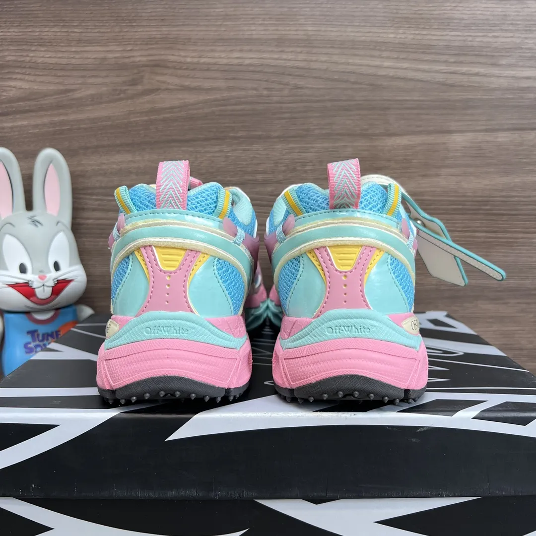 OFF-WHITE Be Right Back パステルブルーランニングシューズ - 画像 (5)
