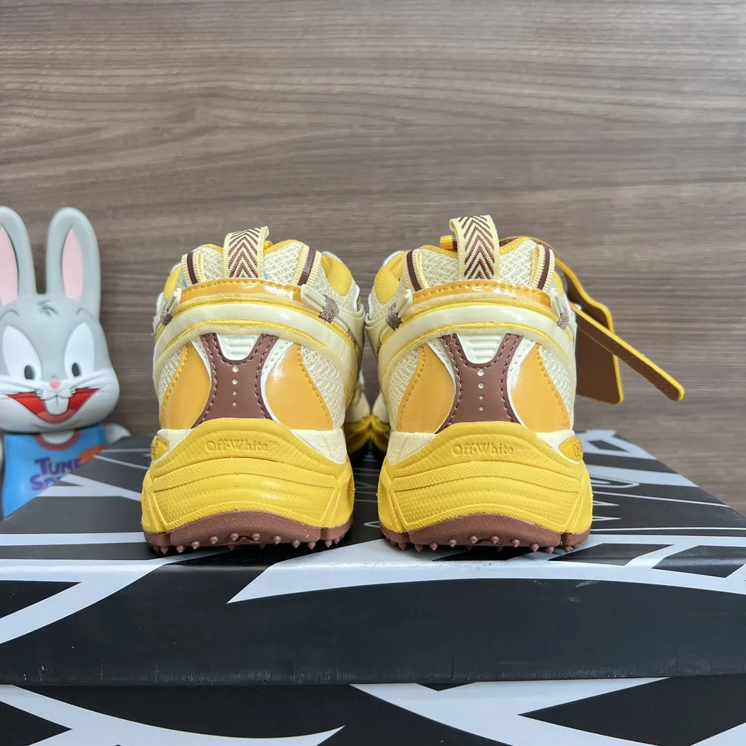 OFF-WHITE Be Right Back ベージュのレースアップスニーカー - 画像 (5)