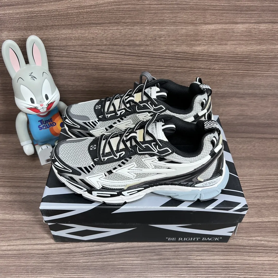 OFF-WHITE Be Right Back グレー系スニーカー