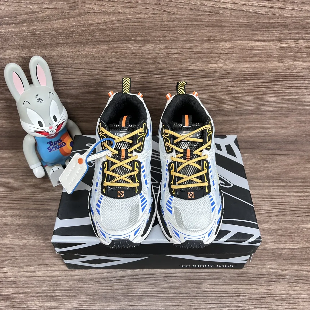 OFF-WHITE Be Right Back ホワイトブルースニーカー - 画像 (3)