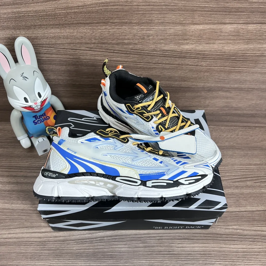 OFF-WHITE Be Right Back ホワイトブルースニーカー - 画像 (6)