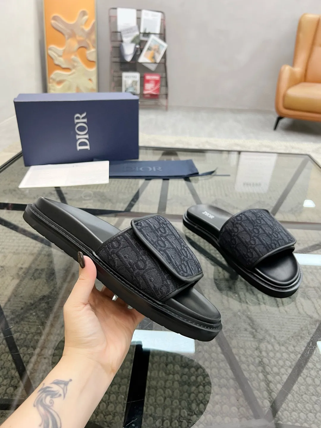 Christian Dior ブラック スライドサンダル - 画像 (6)