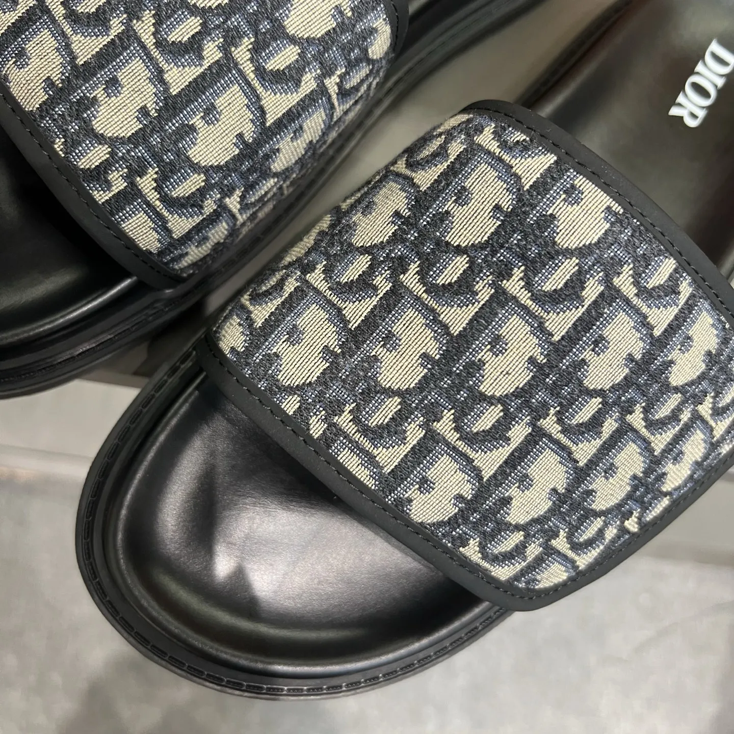 Christian Dior ブラック Jacquardスリッパ - 画像 (6)