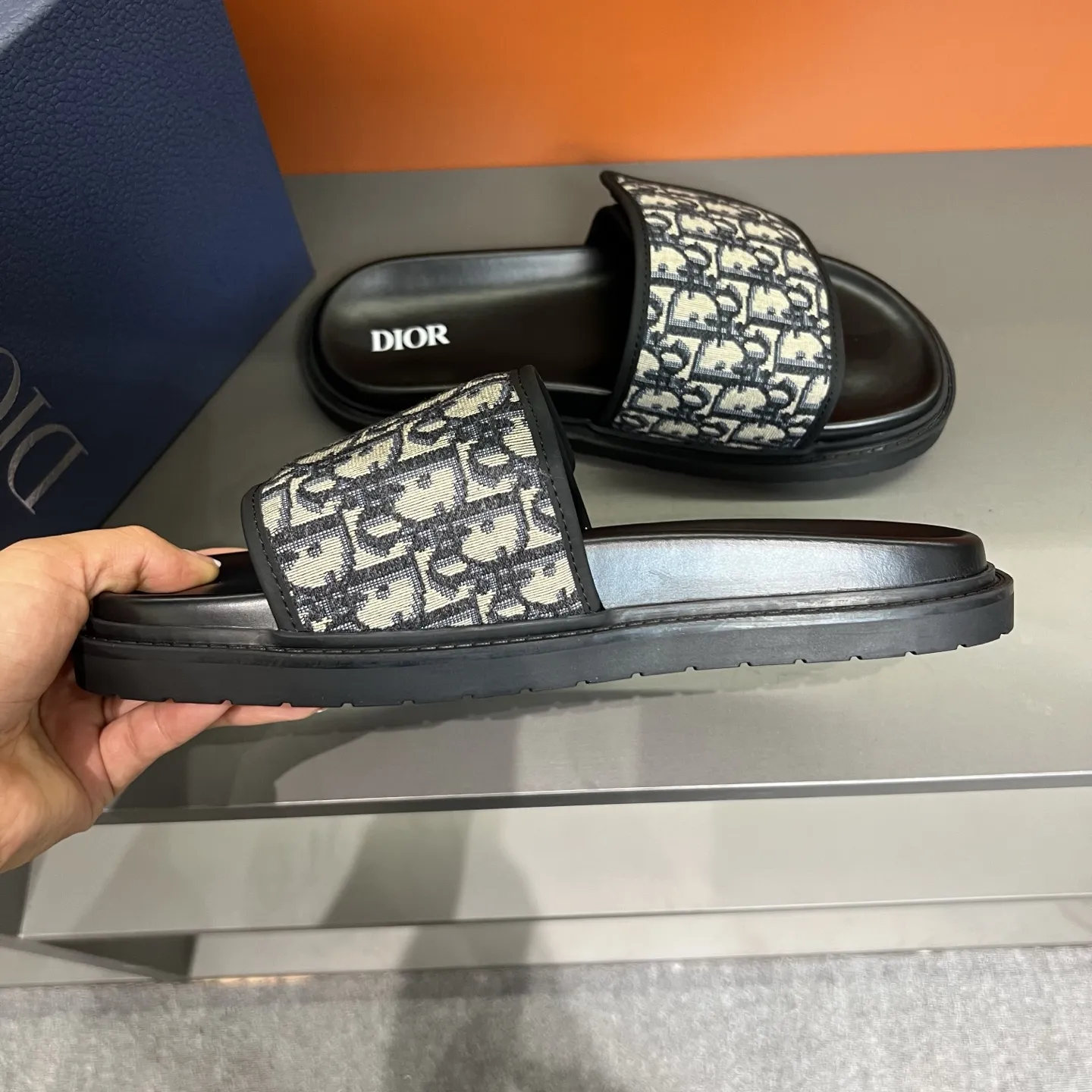 Christian Dior ブラック Jacquardスリッパ - 画像 (10)