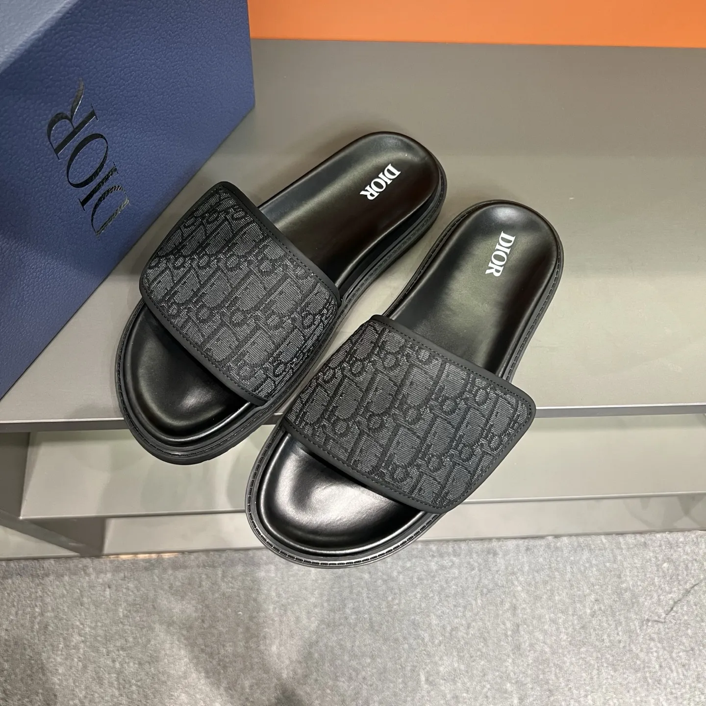 Christian Dior ブラック スライドサンダル - 画像 (3)
