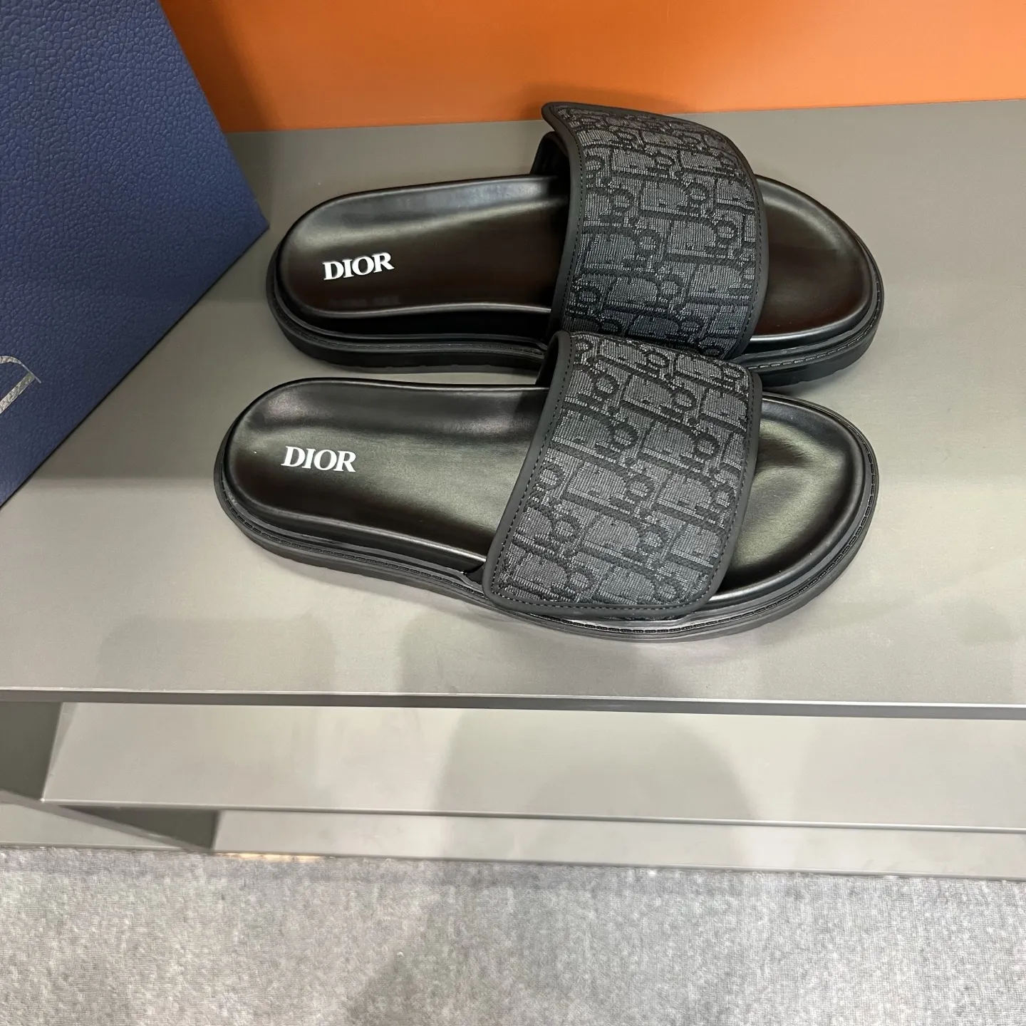 Christian Dior ブラック スライドサンダル - 画像 (4)