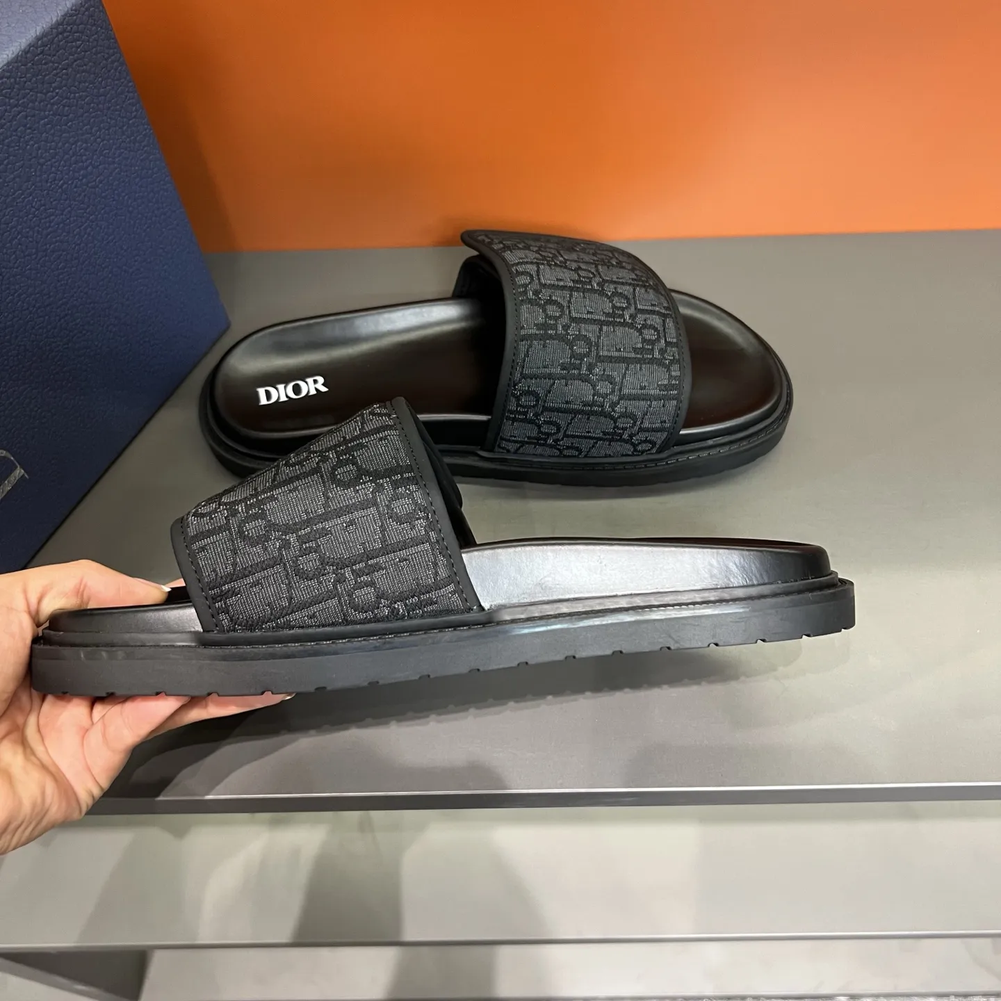 Christian Dior ブラック スライドサンダル - 画像 (8)