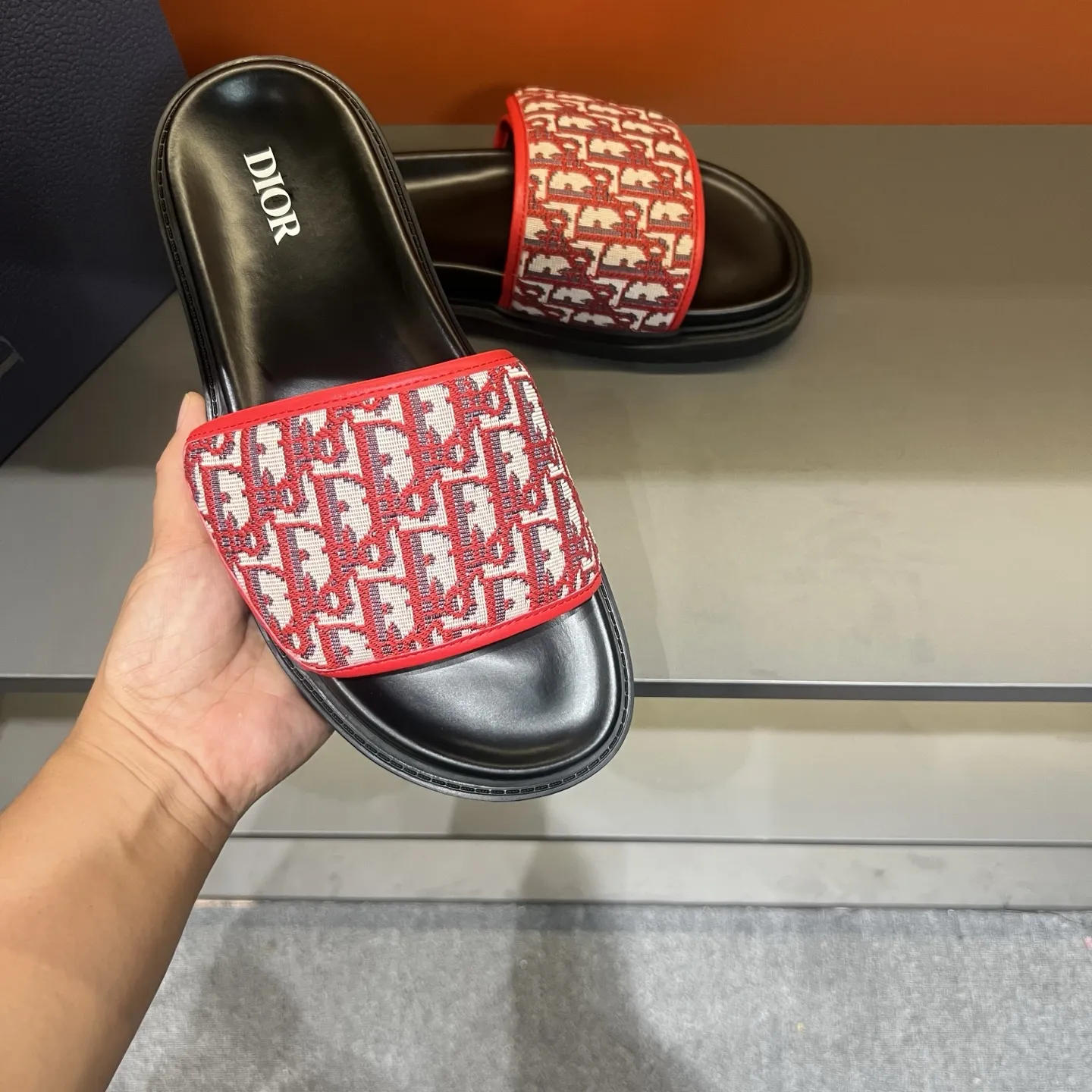 Christian Dior レッド柄スリッパサンダル - 画像 (7)