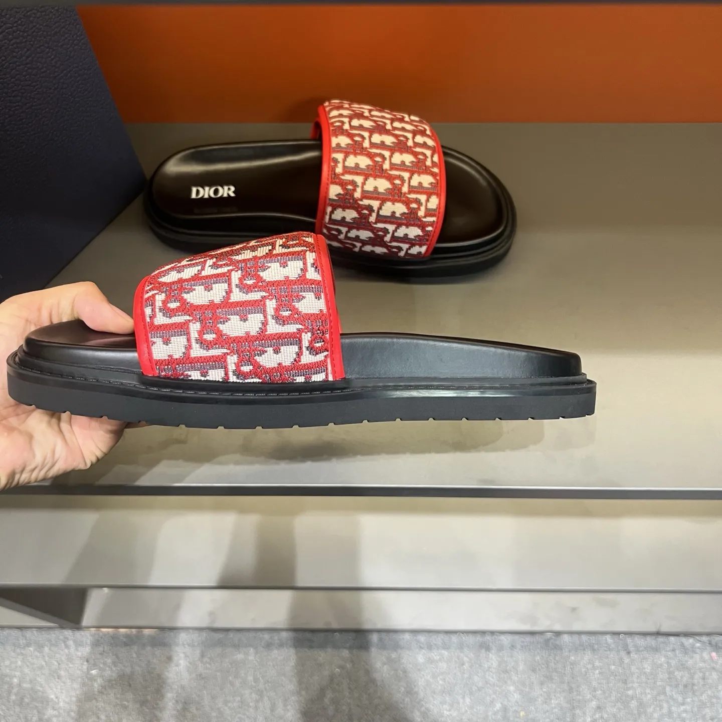 Christian Dior レッド柄スリッパサンダル - 画像 (8)
