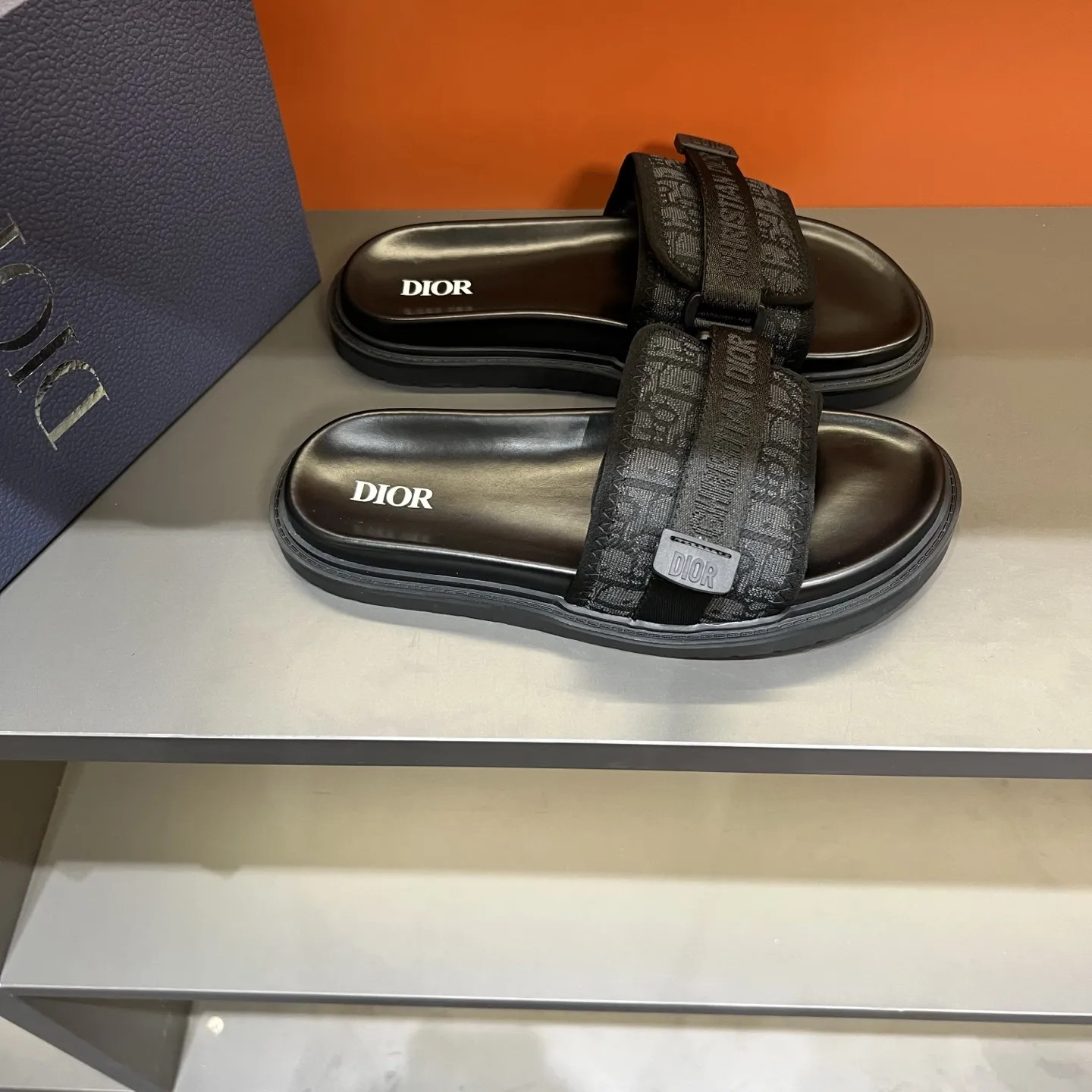 Christian Dior H-Town ブラック厚底サンダル - 画像 (5)