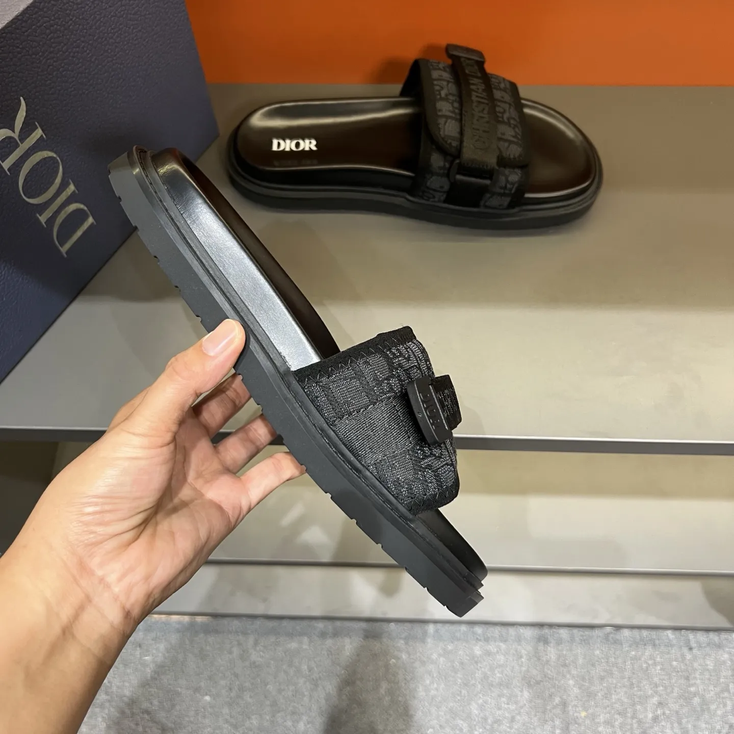 Christian Dior H-Town ブラック厚底サンダル - 画像 (6)