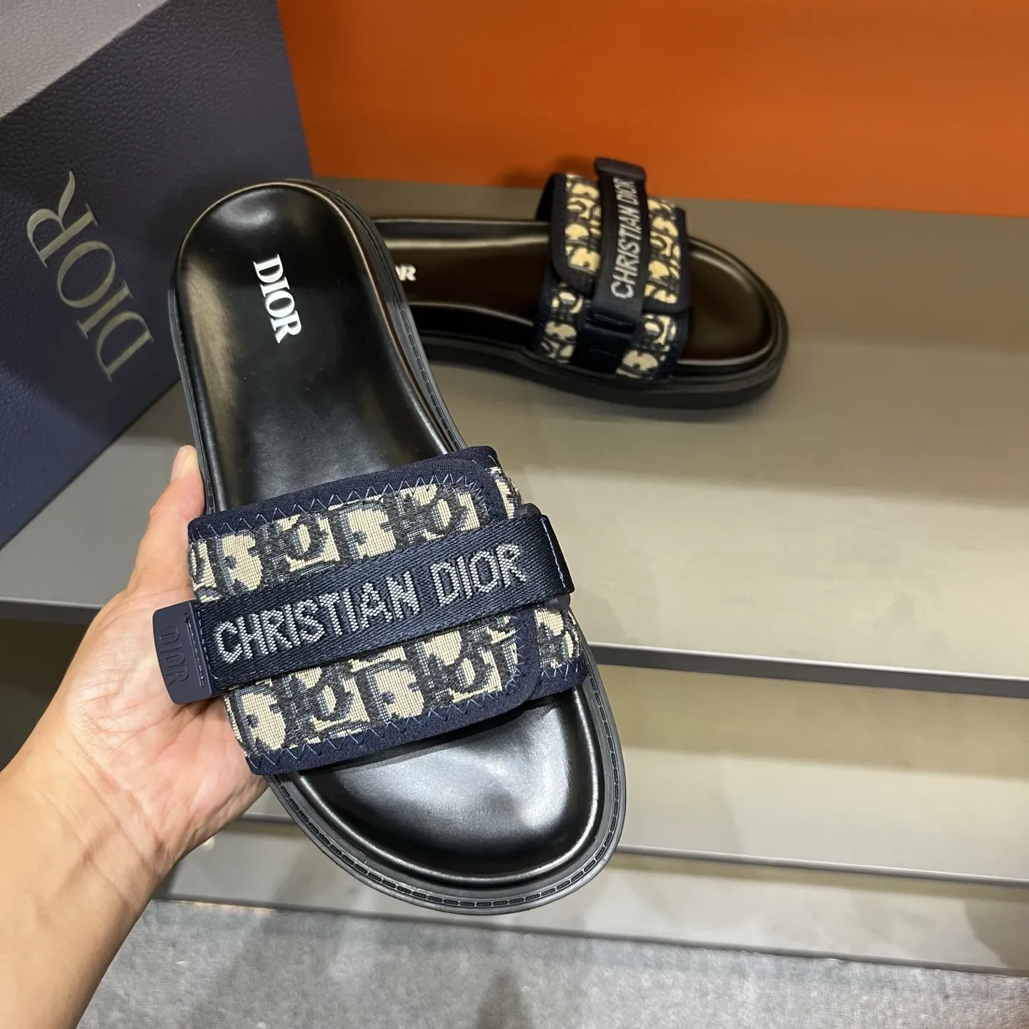 Christian Dior H-Town ブラック厚底サンダル - 画像 (7)