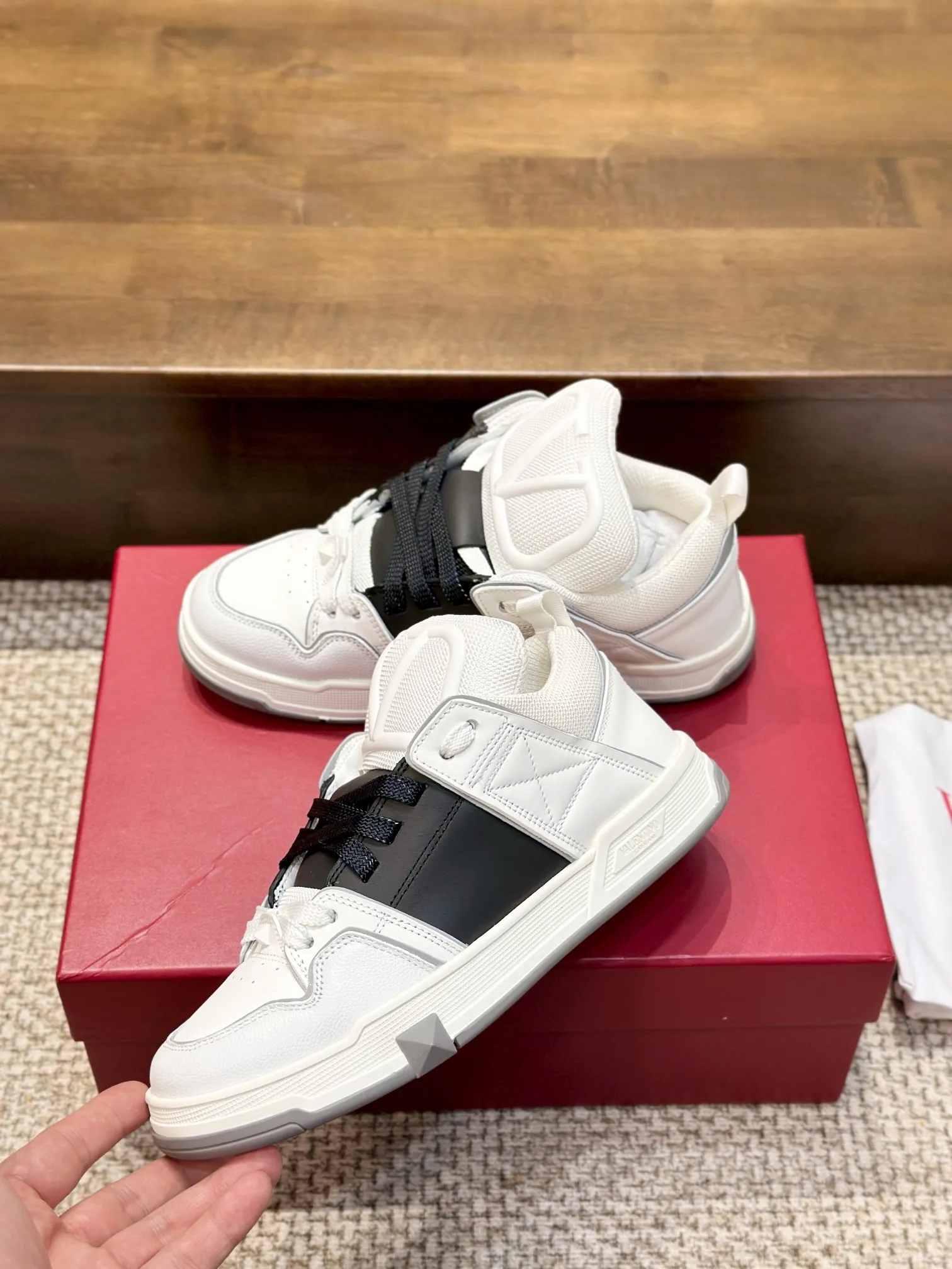 VALENTINO 2024 OPEN SKATE スニーカー ホワイト - 画像 (7)