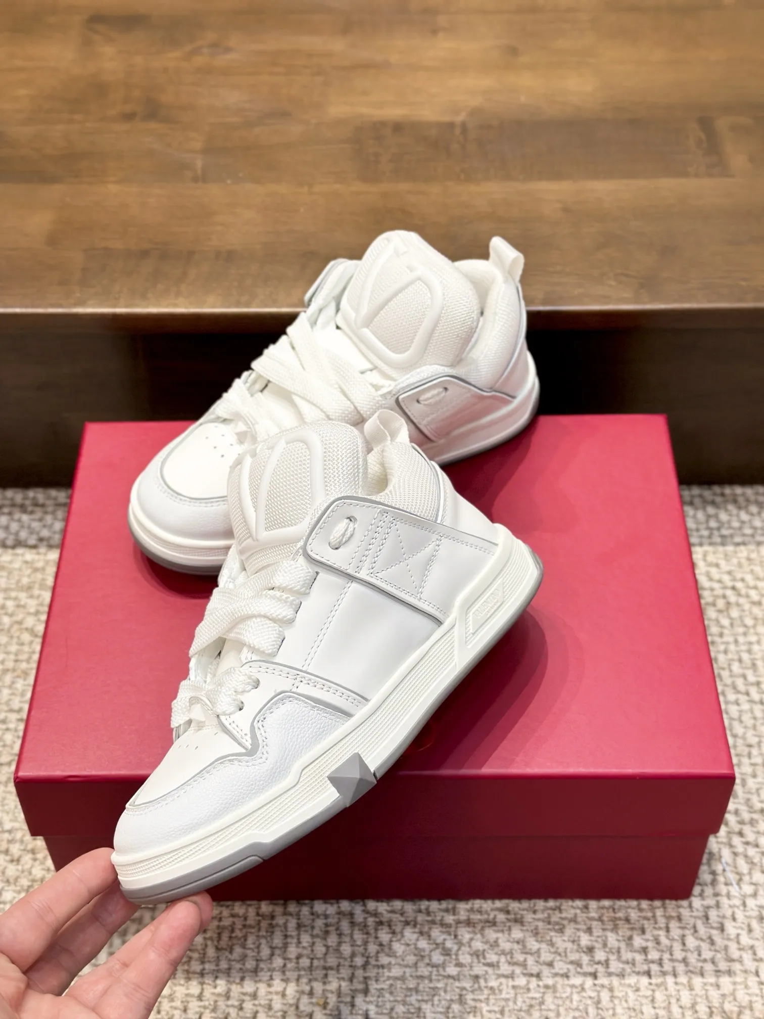 VALENTINO 2024 OPEN SKATE スニーカー ホワイト - 画像 (7)