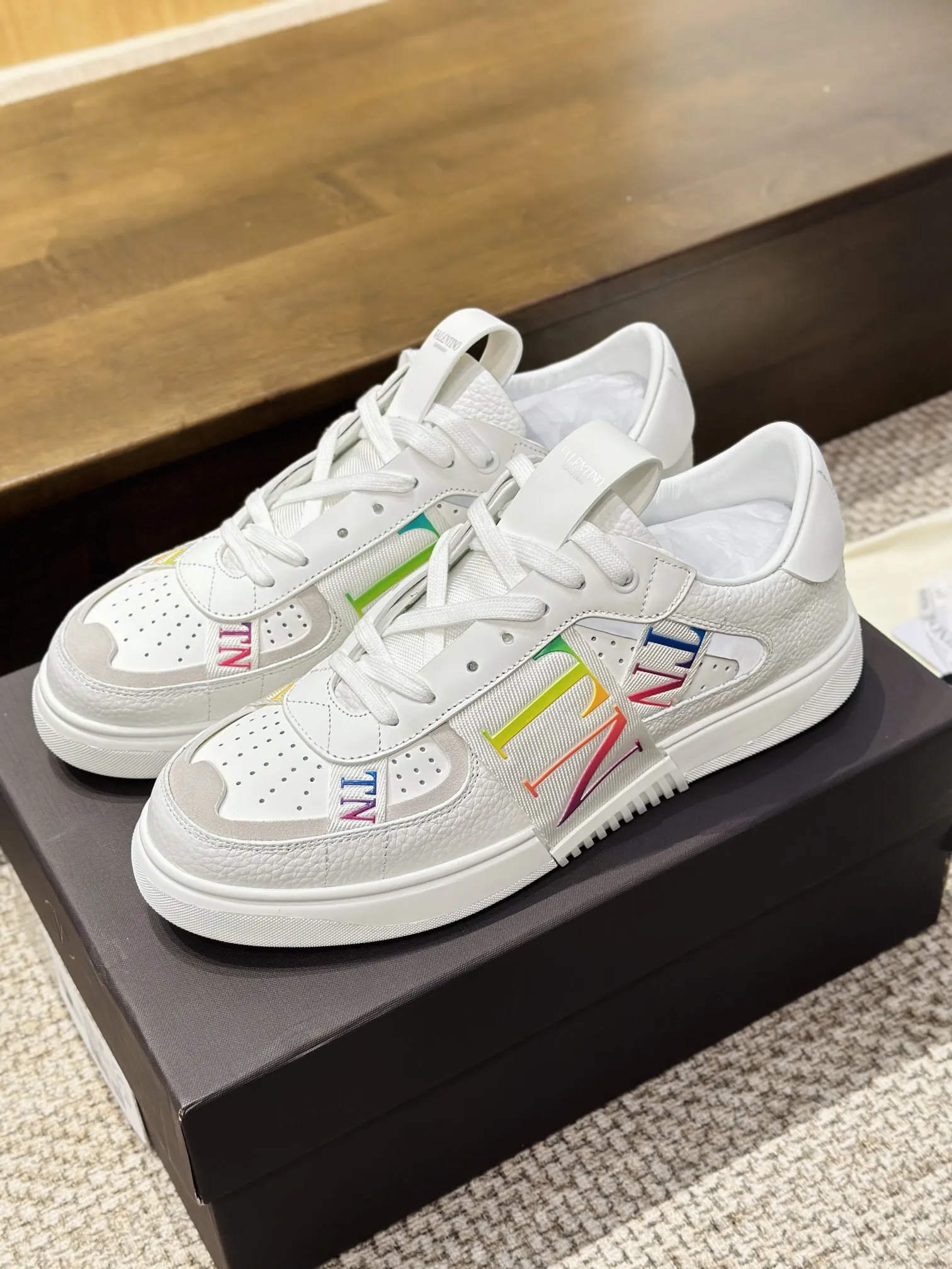 Valentino Garavani 白 3D織帯スニーカー - 画像 (8)