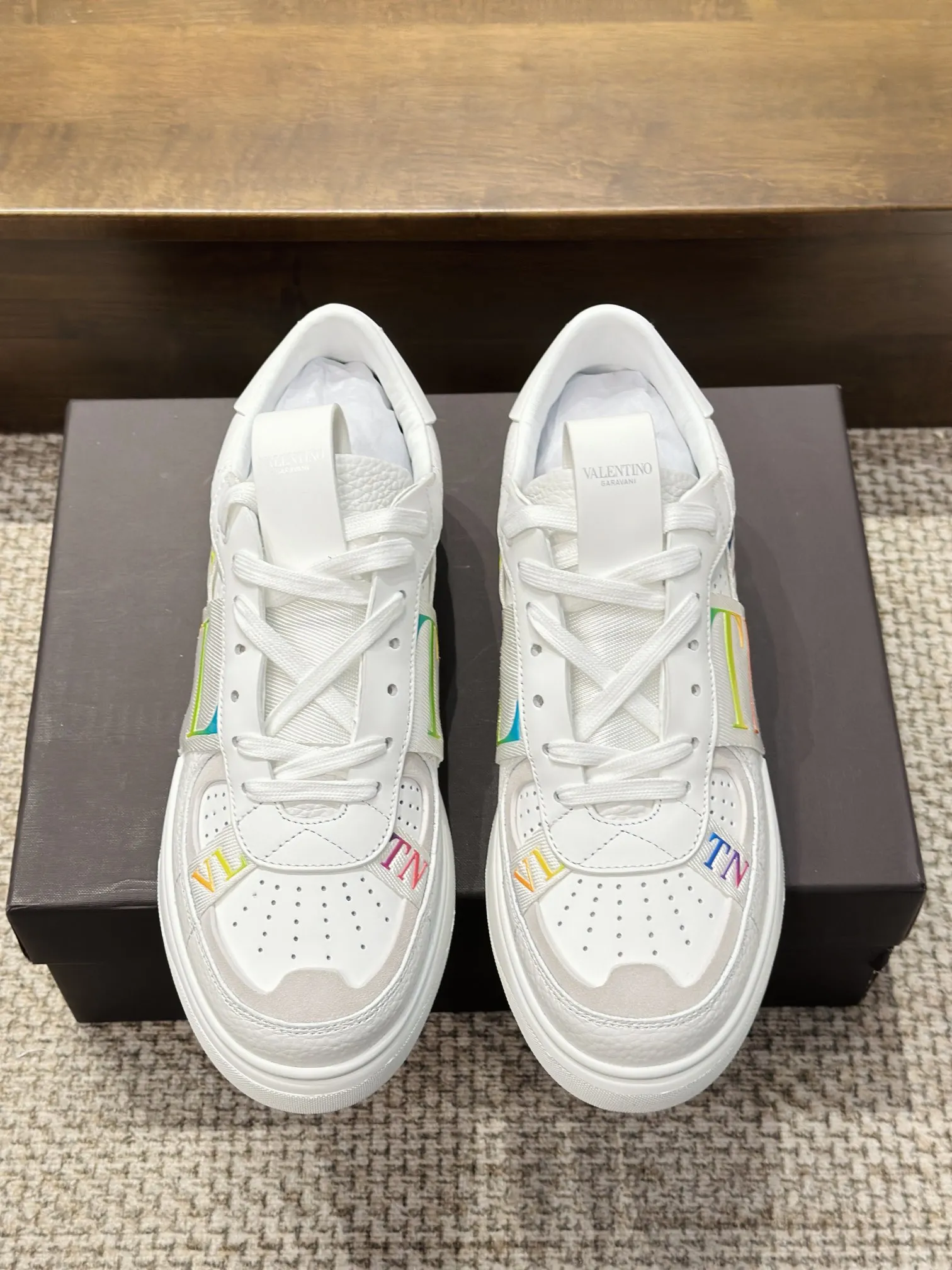 Valentino Garavani 白 3D織帯スニーカー - 画像 (9)