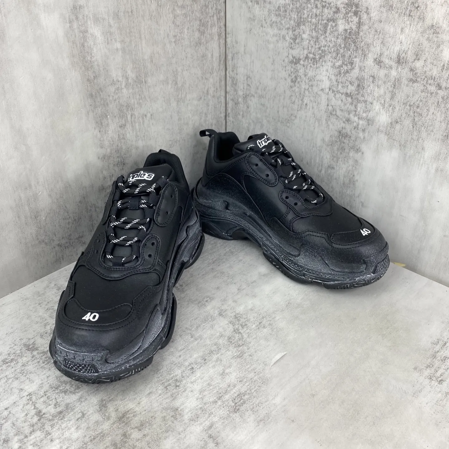 BALENCIAGA 25ss Triple S ブラック老舗靴 - 画像 (3)