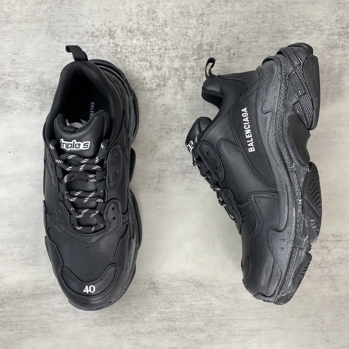 BALENCIAGA 25ss Triple S ブラック老舗靴 - 画像 (4)