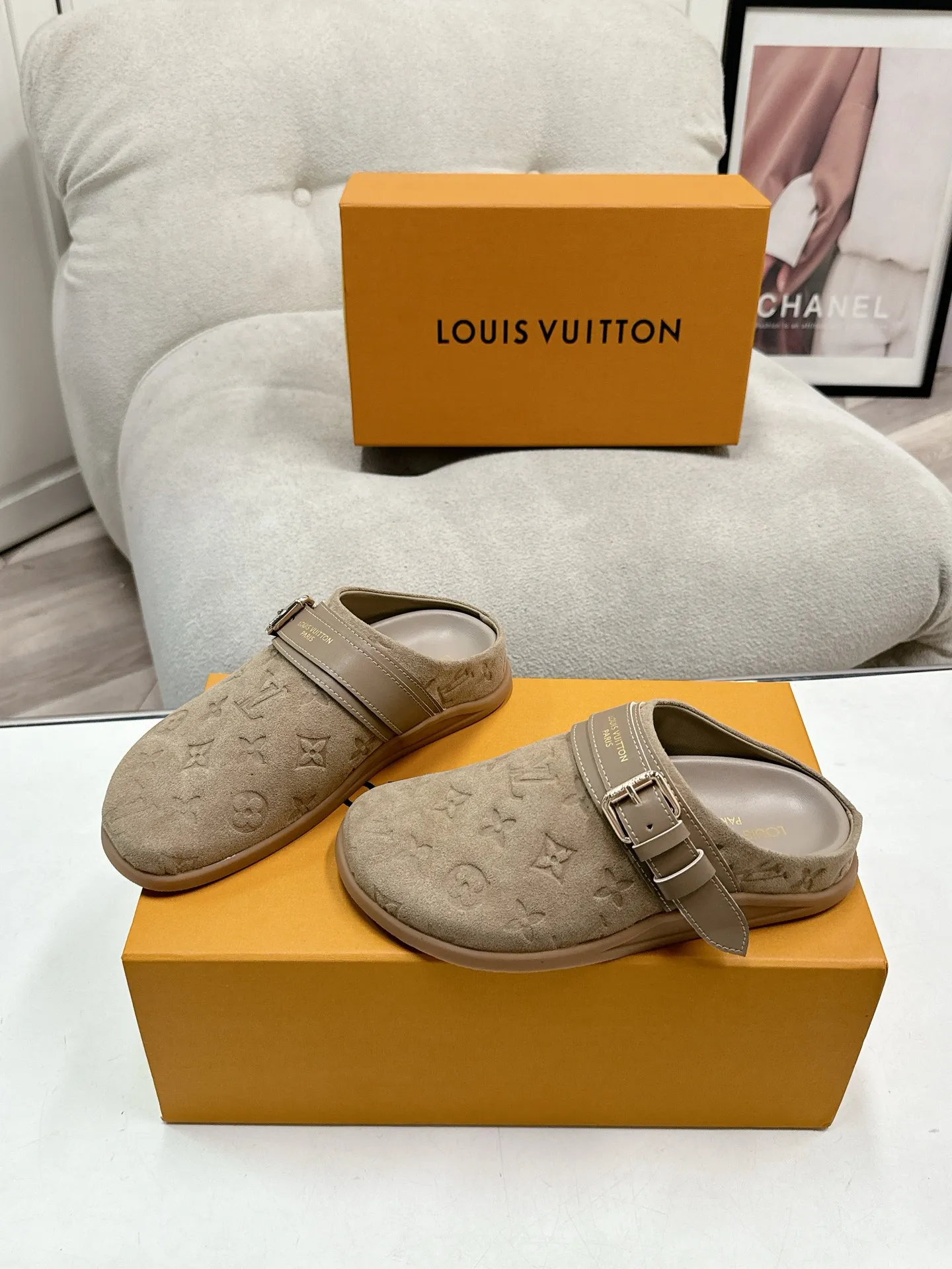 LOUIS VUITTON ベージュ フラットスリッパ - 画像 (4)