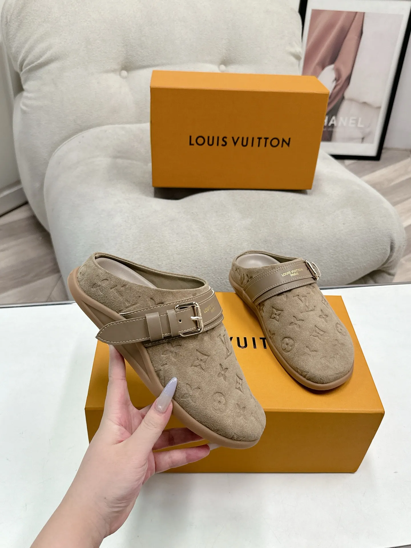 LOUIS VUITTON ベージュ フラットスリッパ - 画像 (6)