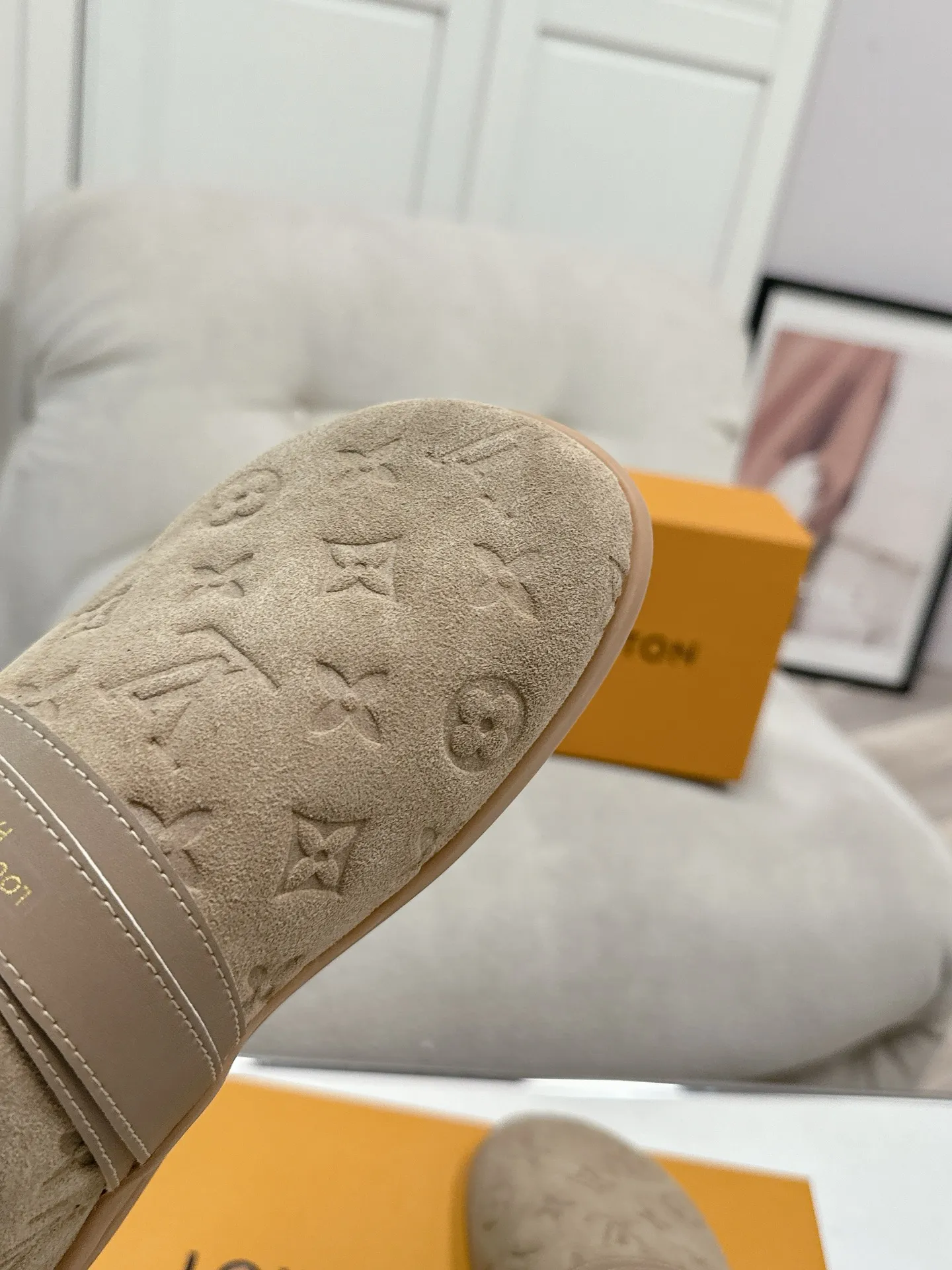 LOUIS VUITTON ベージュ フラットスリッパ - 画像 (7)