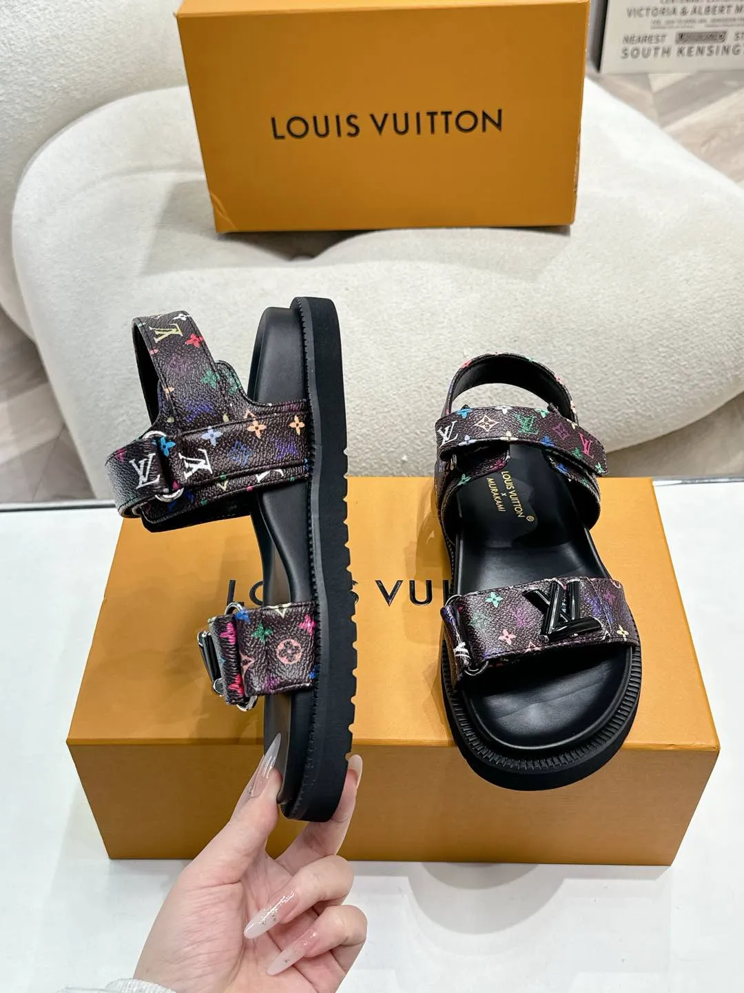 Louis Vuitton新作サンダル黒色四角い頭デザイン - 画像 (4)