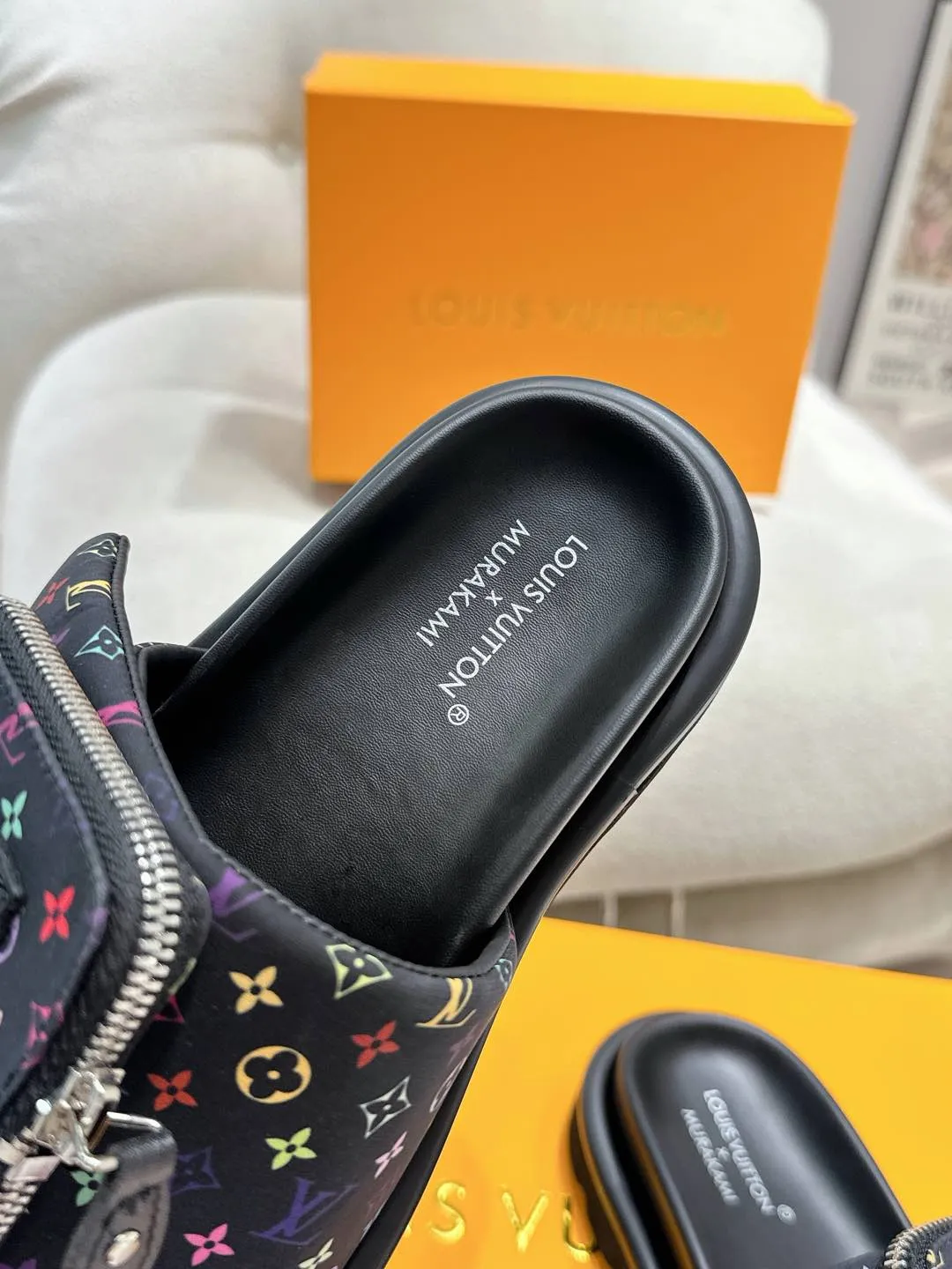 Louis Vuitton 新作カラフル花牛仔フラットスリッパ - 画像 (7)