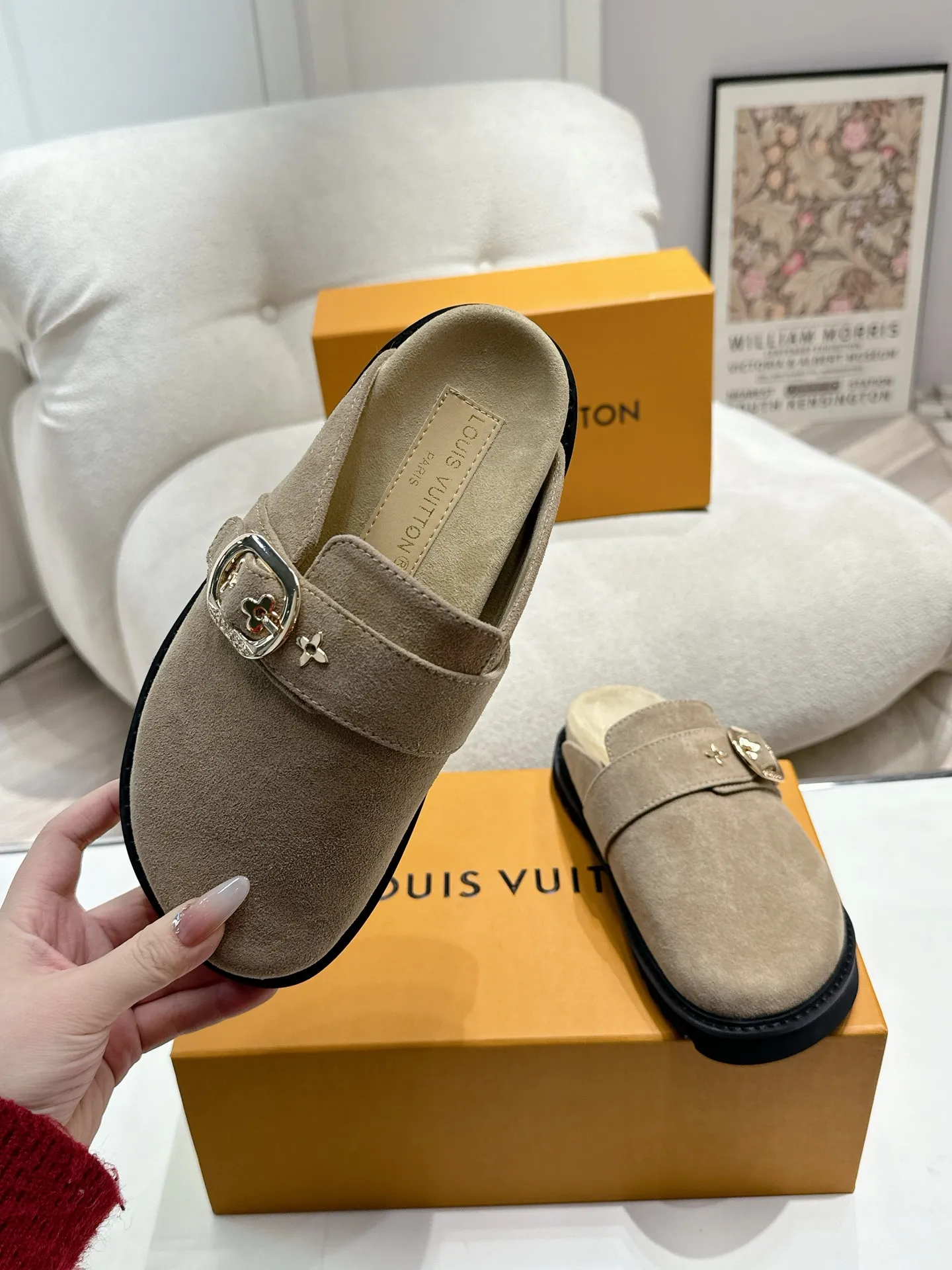 LOUIS VUITTON ベージュ フラットスリッパ - 画像 (4)