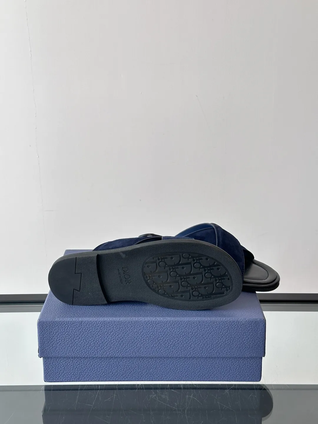 Dior ブルー本革クロスデザインサンダル - 画像 (10)