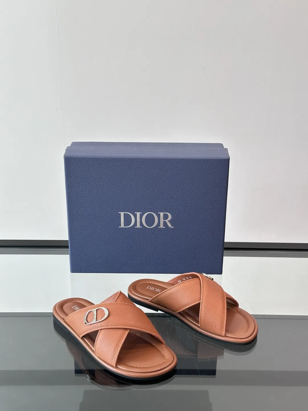 Dior オレンジ クロスバンド サンダル - 画像 (6)