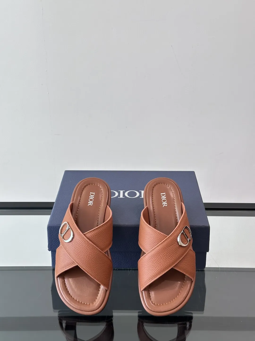 Dior オレンジ クロスバンド サンダル - 画像 (7)