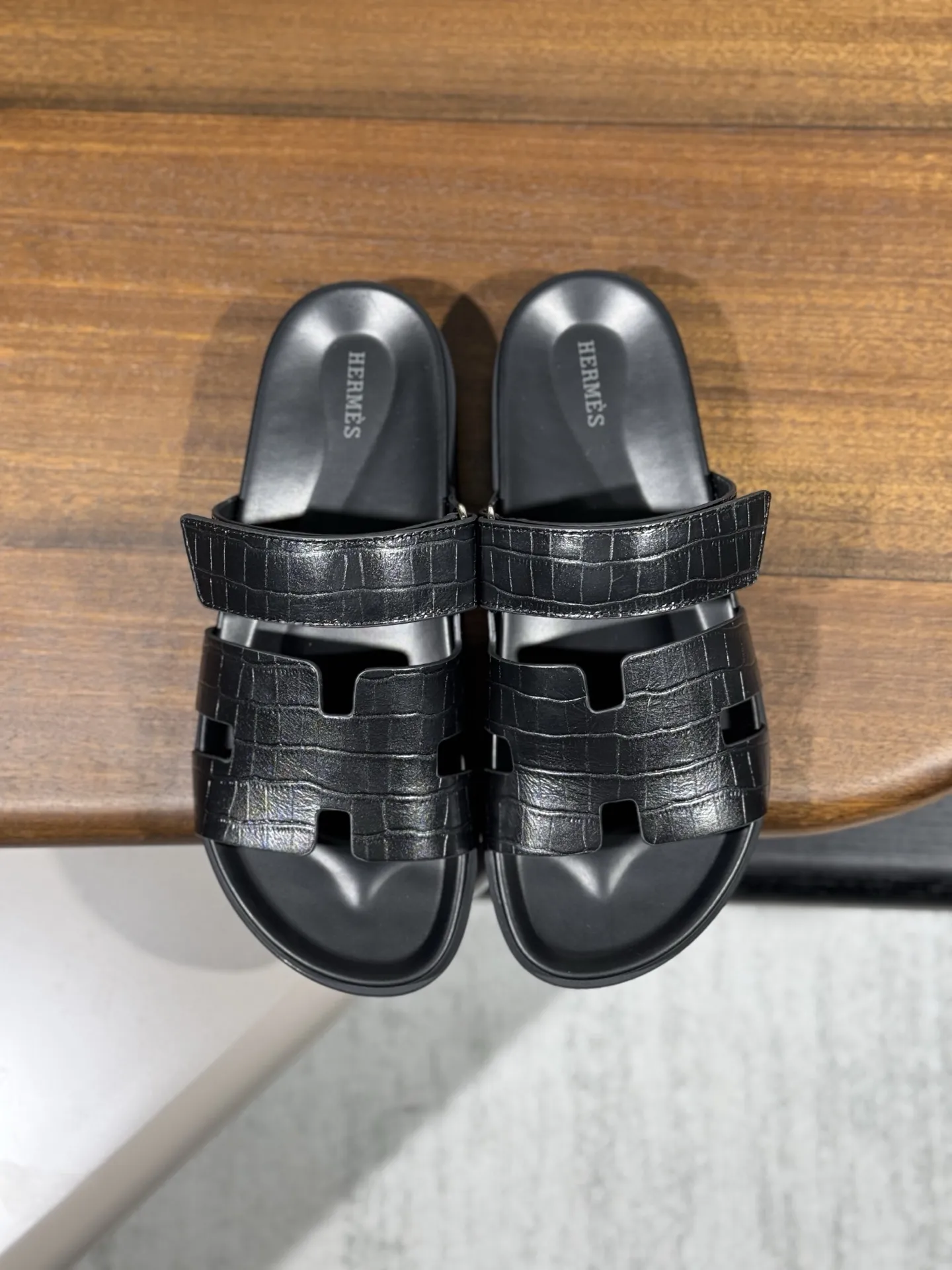 エルメス 黒 クロコダイルスキップスロー