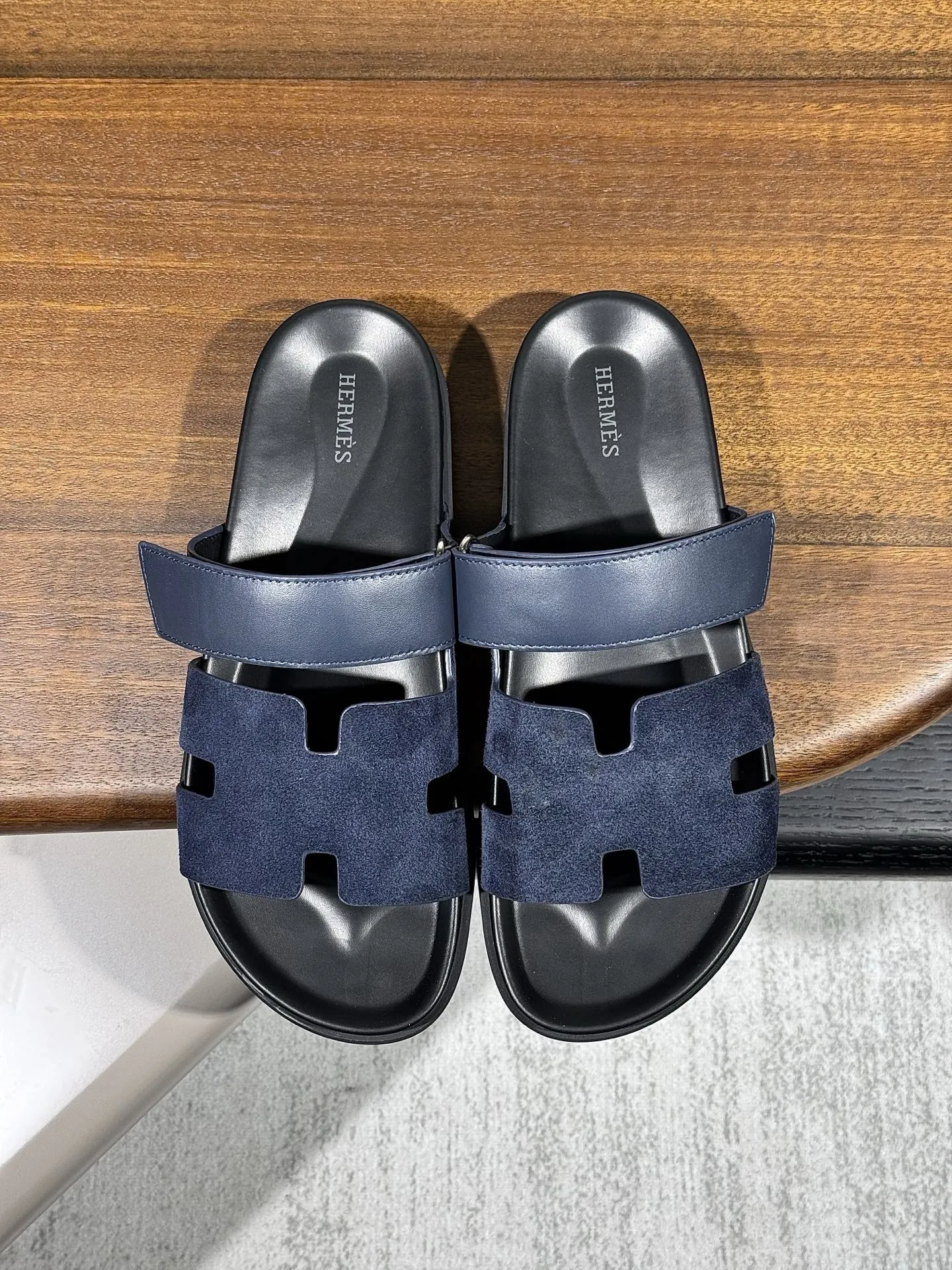 ヘルメス ブルー クラシックスリッパ