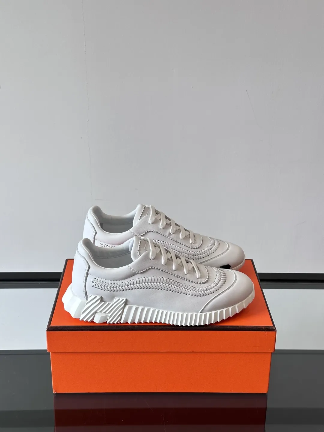 エルメス 厚底スニーカー ホワイト クラシックスタイル