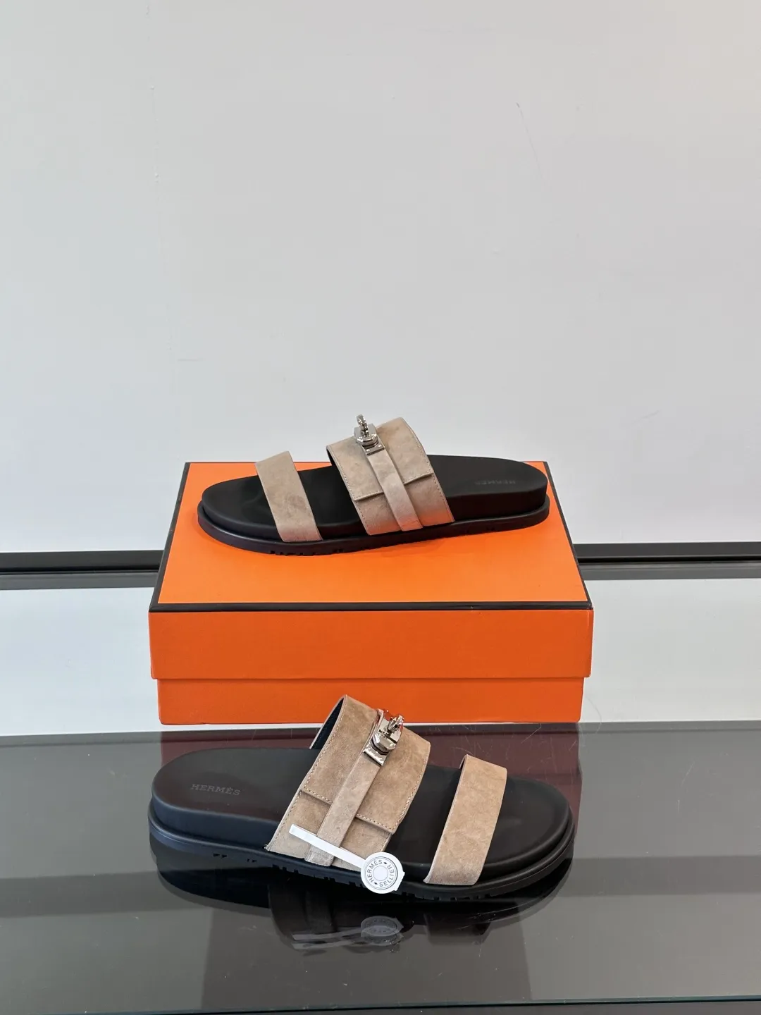 エルメス ベージュ レザーサンダル メンズ - 画像 (5)