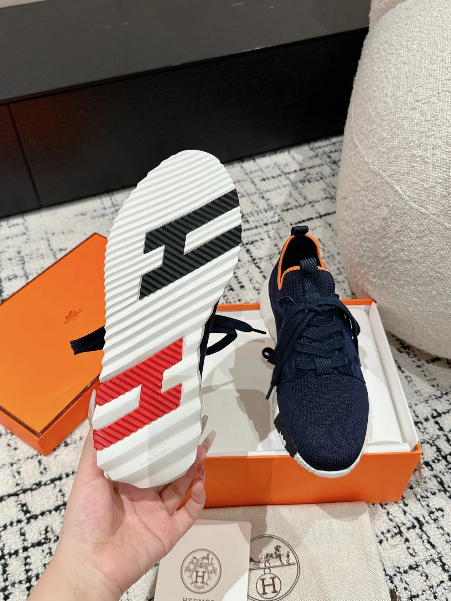 エルメス 厚底スニーカー ネイビー カジュアルスタイル - 画像 (10)