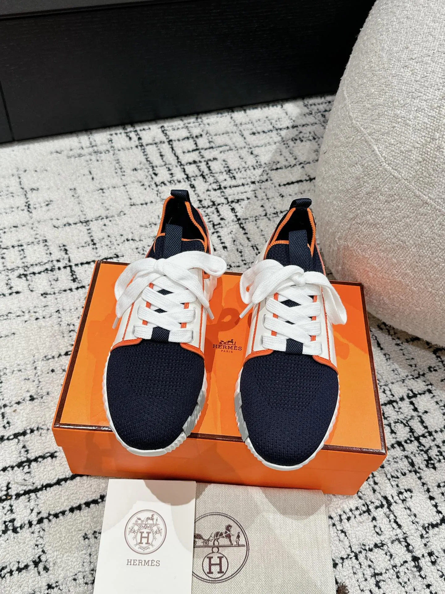 ヘルメス厚底スニーカーオレンジ×ネイビー秋冬新作 - 画像 (3)