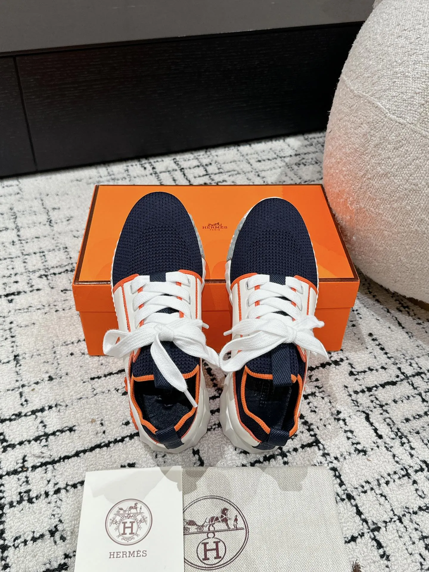 ヘルメス厚底スニーカーオレンジ×ネイビー秋冬新作 - 画像 (5)