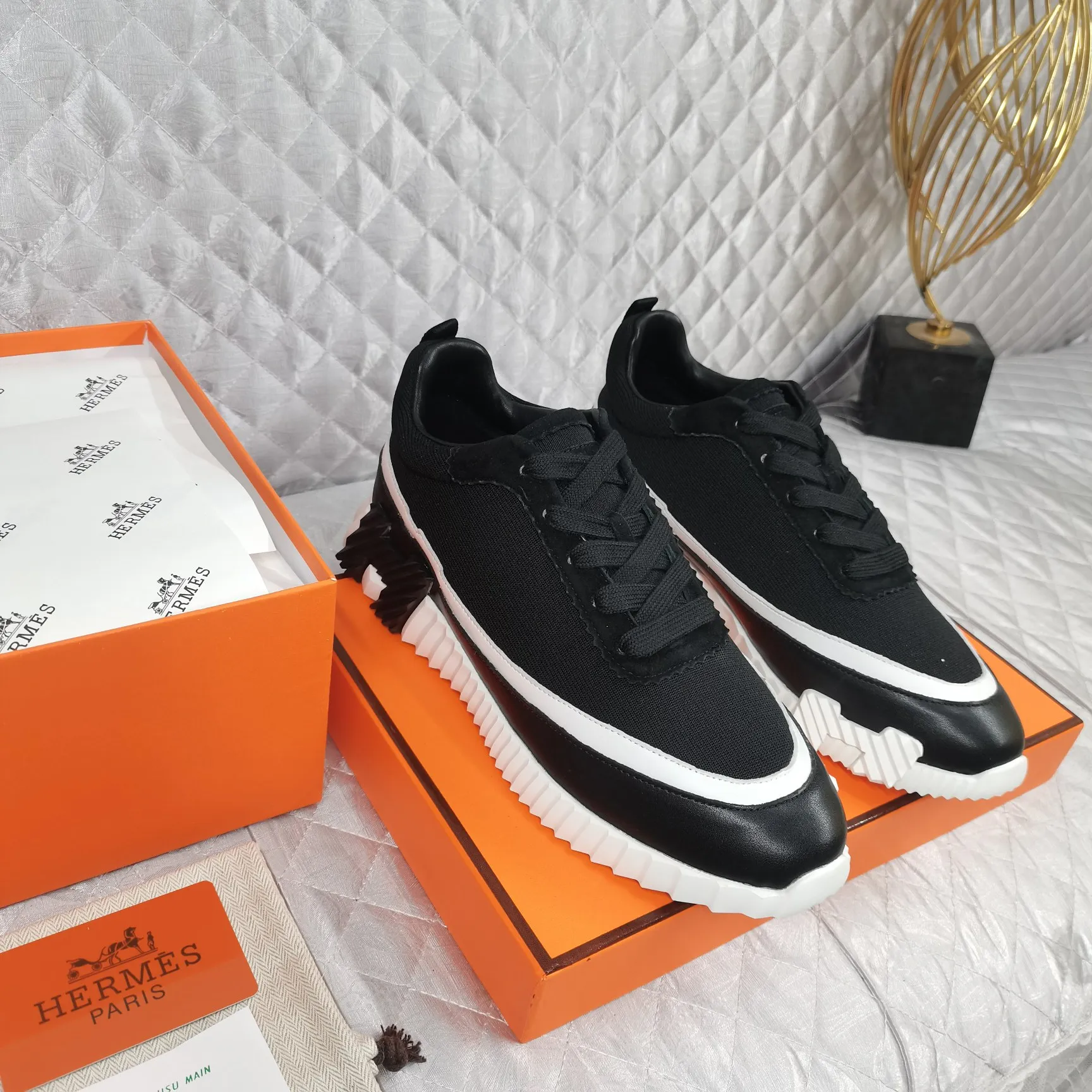 HERMES 厚底スニーカー ブラック 低帮モデル