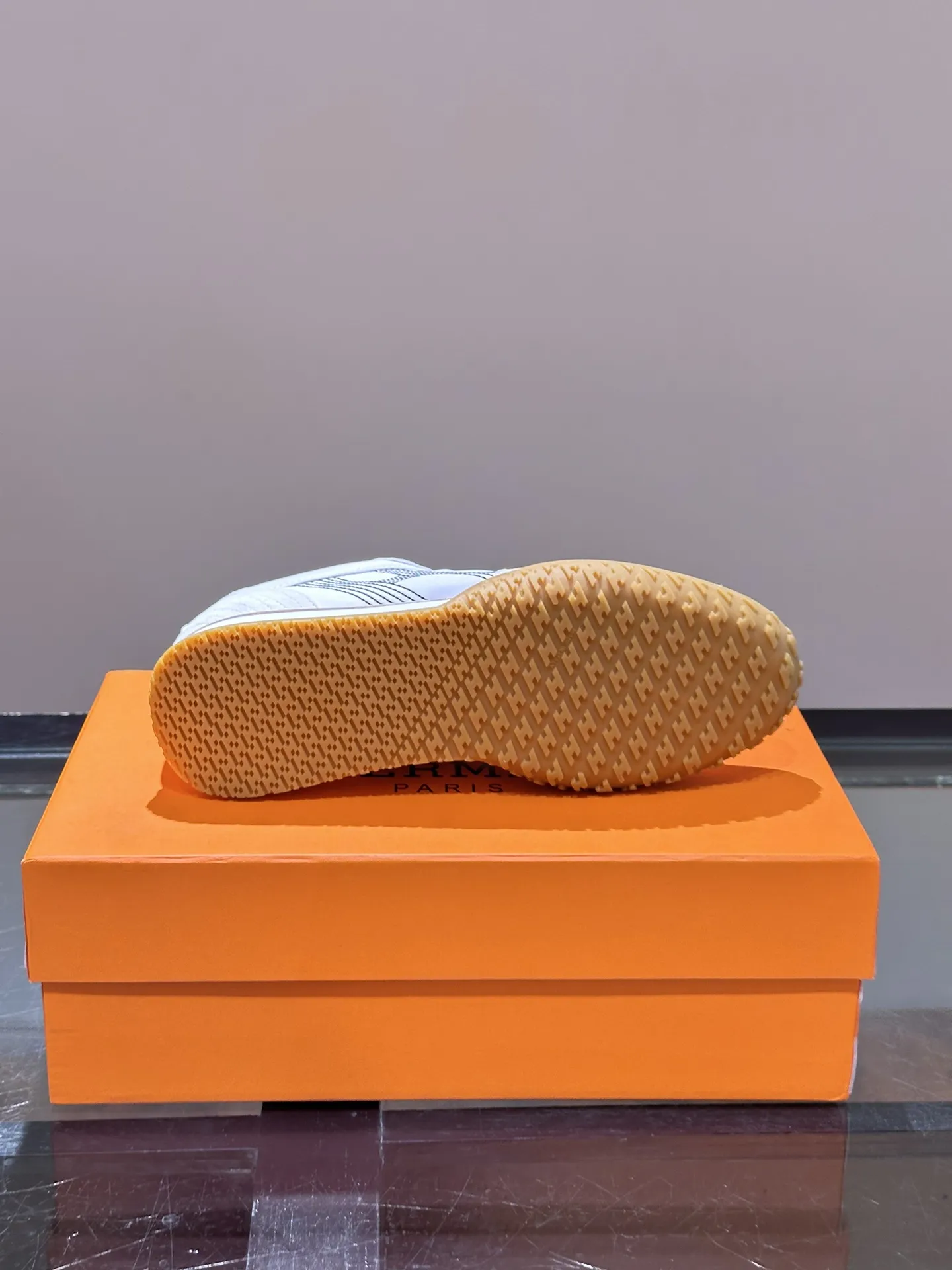 HERMES SS24 ヘロス厚底スニーカー ホワイト - 画像 (10)