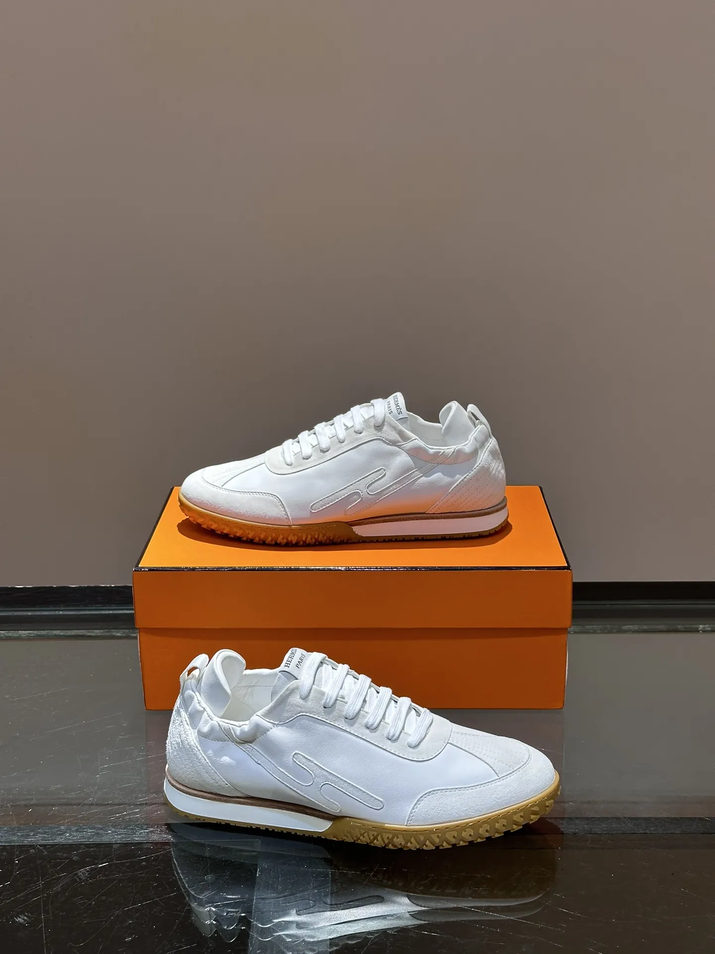 HERMES SS24 ヘロス厚底スニーカー ホワイト - 画像 (5)