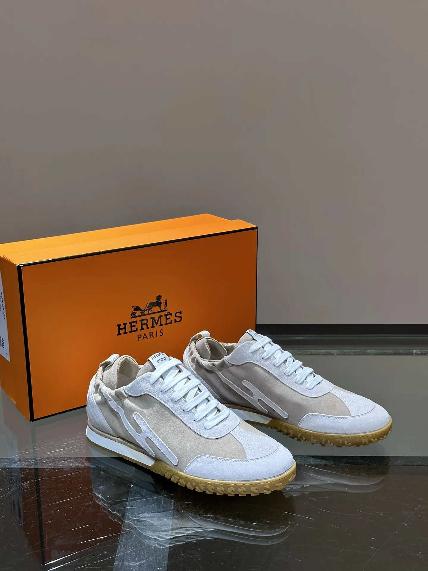 HERMES SS24 ヘロス厚底スニーカー ホワイト - 画像 (6)