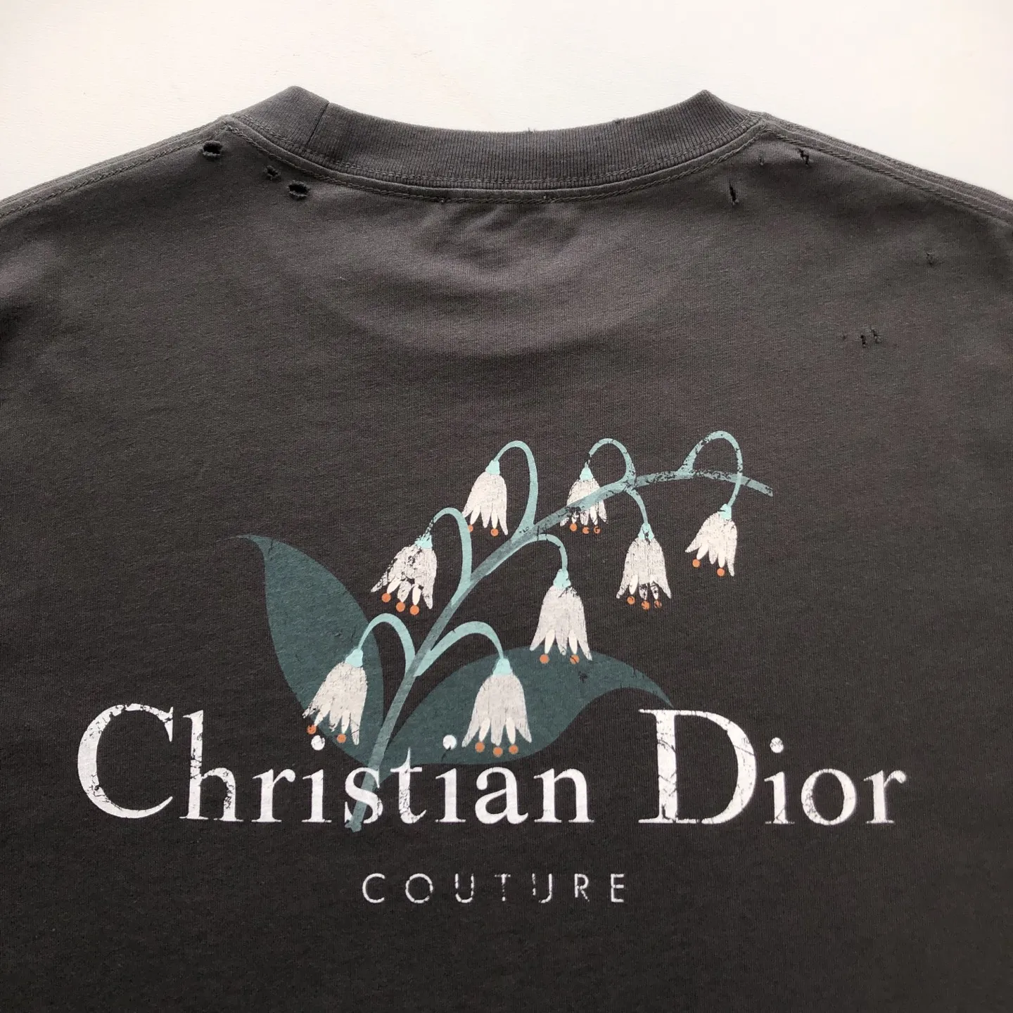 Christian Dior 黒 破れデザインTシャツ - 画像 (9)