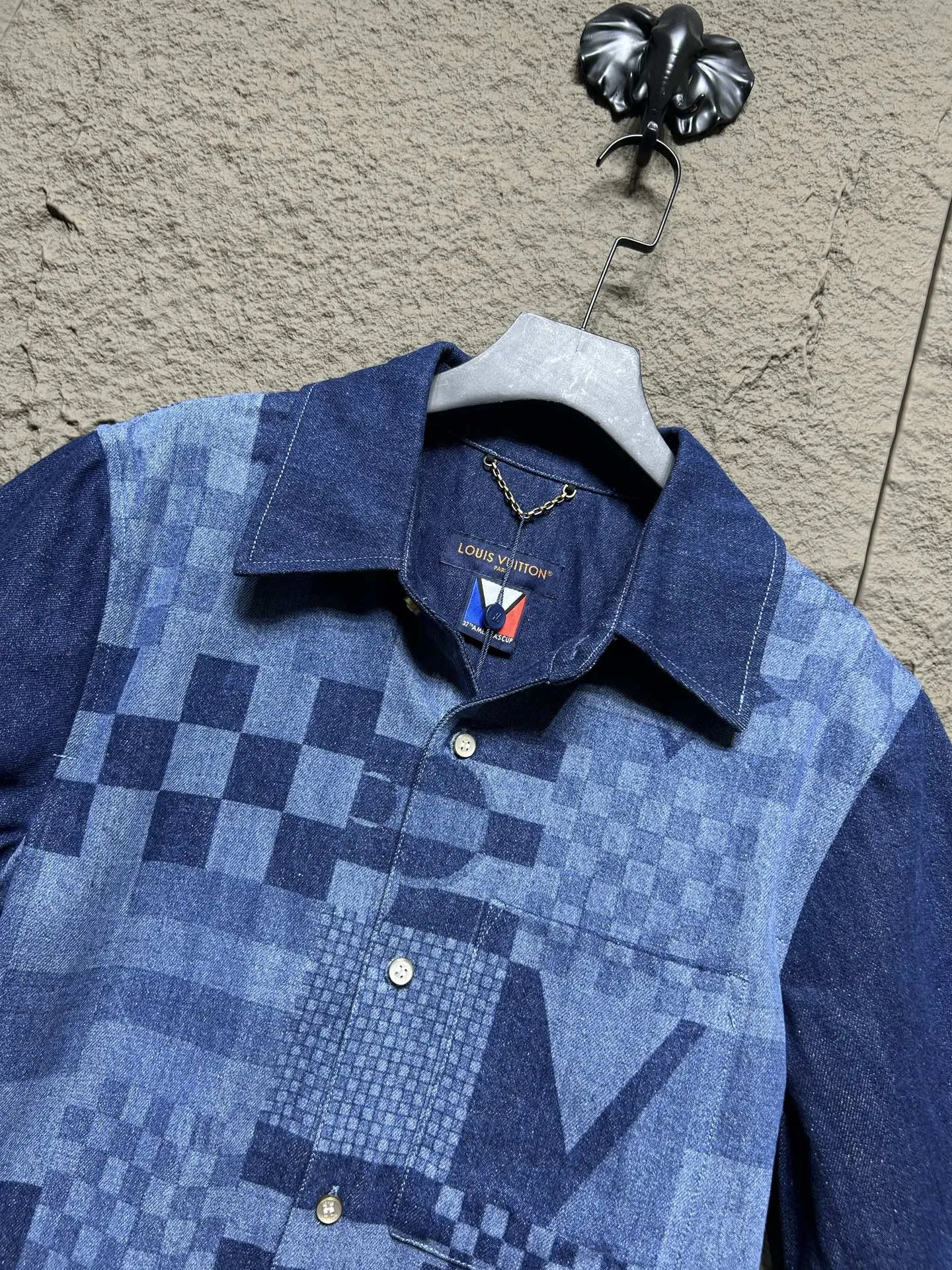 LOUIS VUITTON ブルー パッチワーク シャツ - 画像 (4)