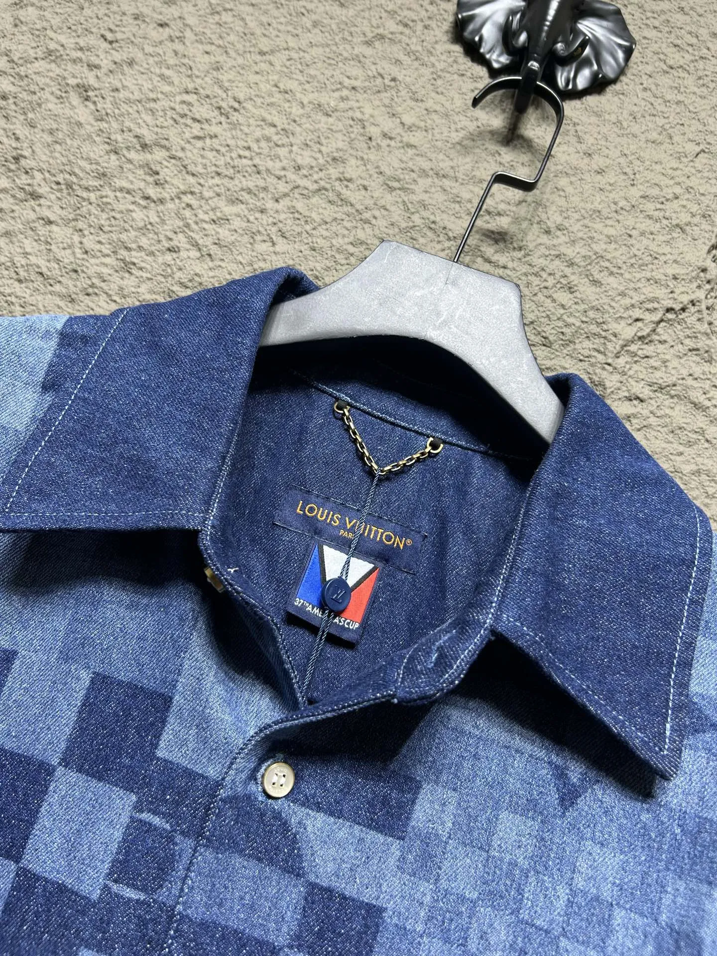 LOUIS VUITTON ブルー パッチワーク シャツ - 画像 (5)