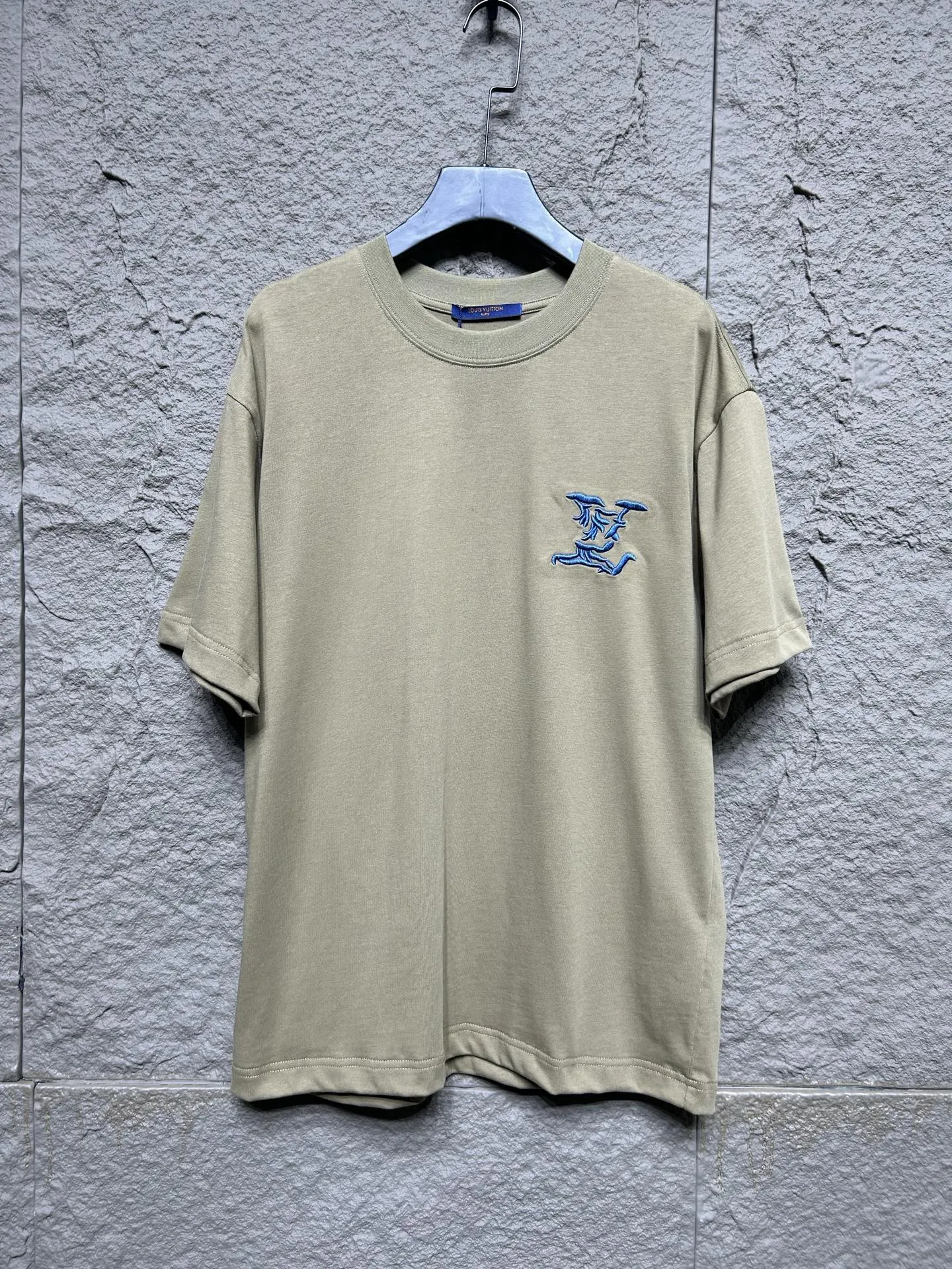Louis Vuitton ブランド地図柄Tシャツ 黒白カーキ - 画像 (6)