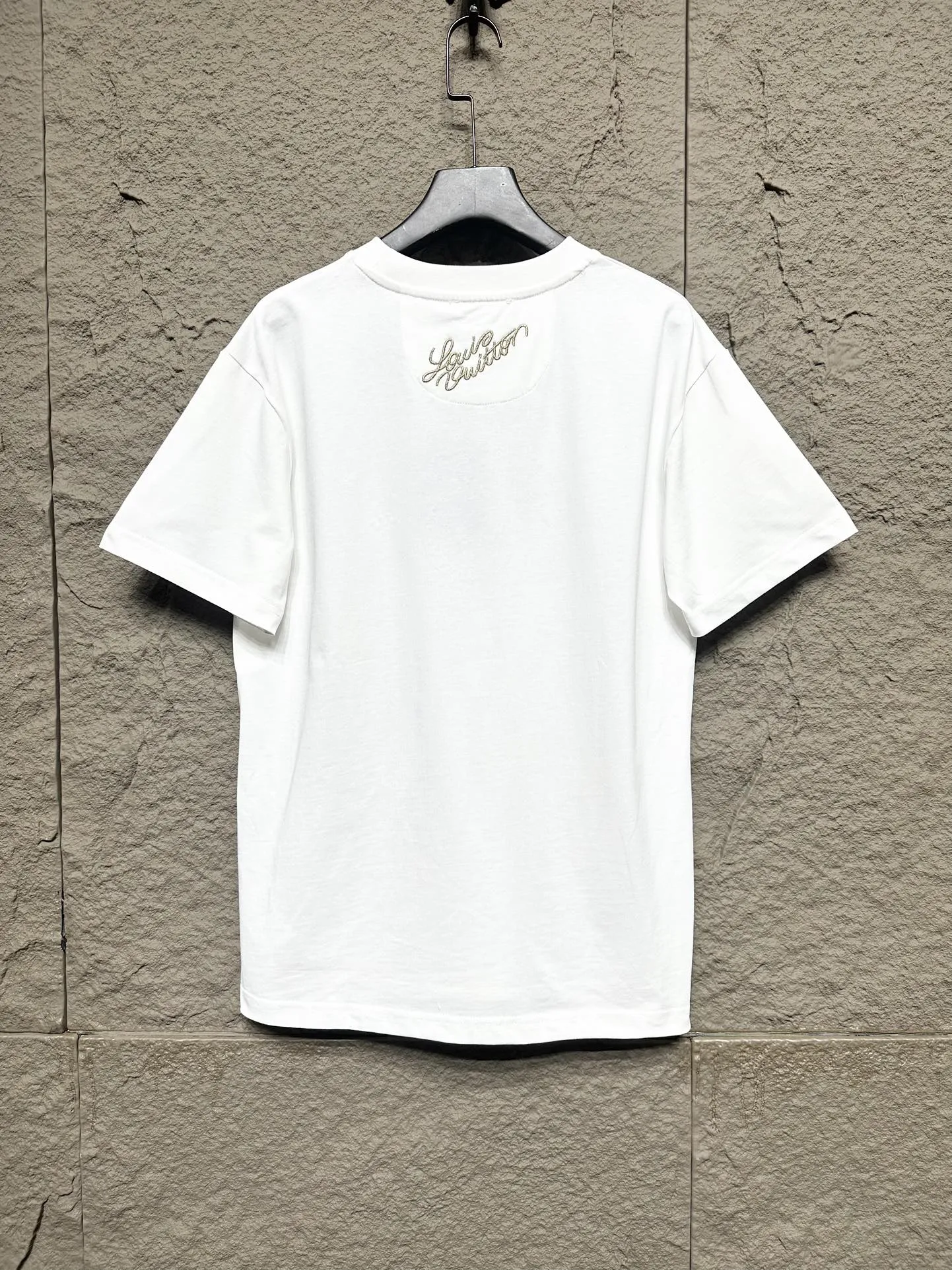 Louis Vuitton ルイヴィトン 白 刺繍パールTシャツ - 画像 (3)