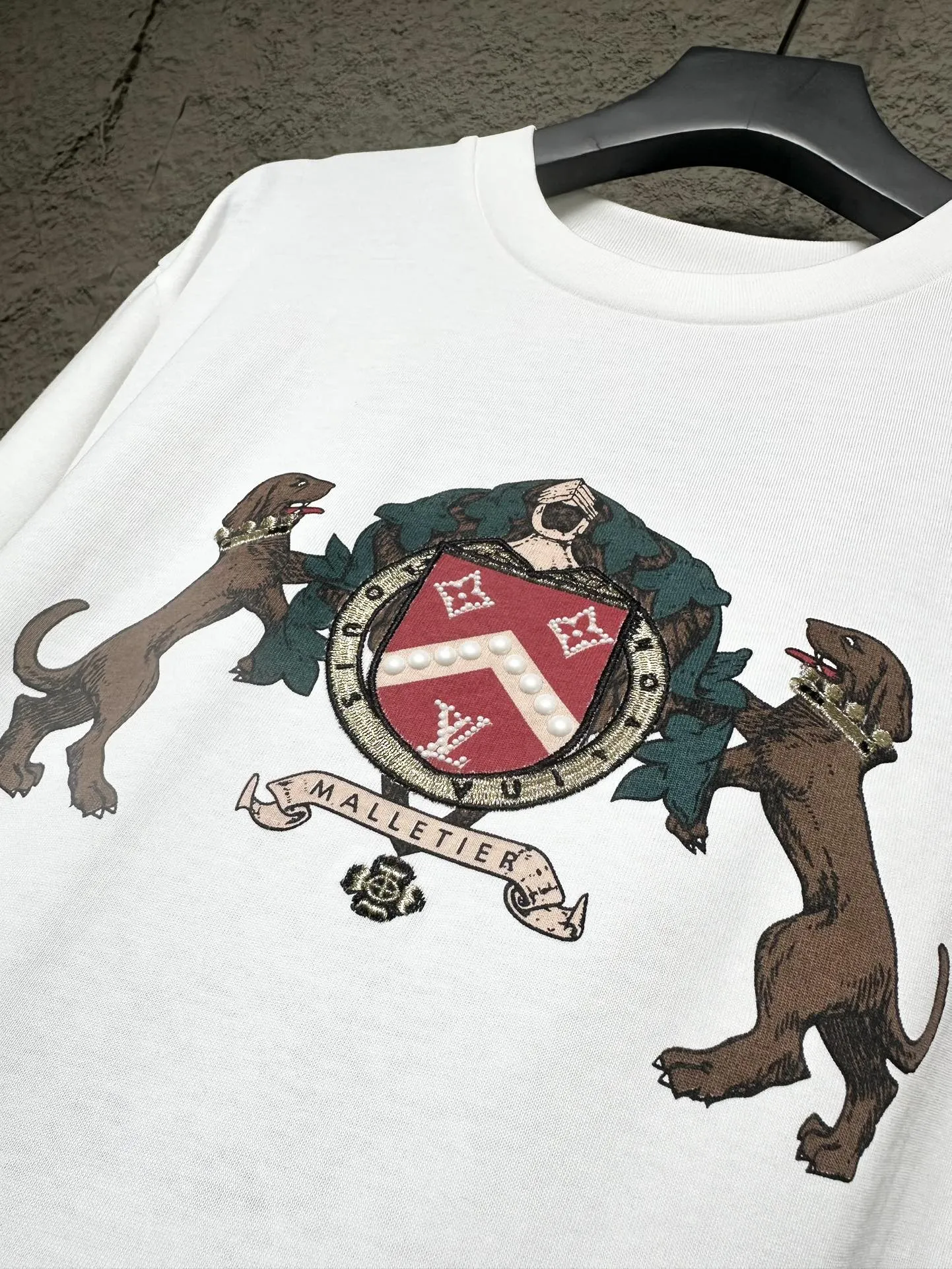 Louis Vuitton ルイヴィトン 白 刺繍パールTシャツ - 画像 (7)